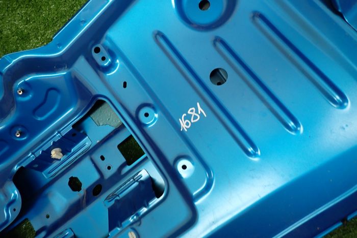 DACIA LOGAN II KOMBI 12- boot doors rear part