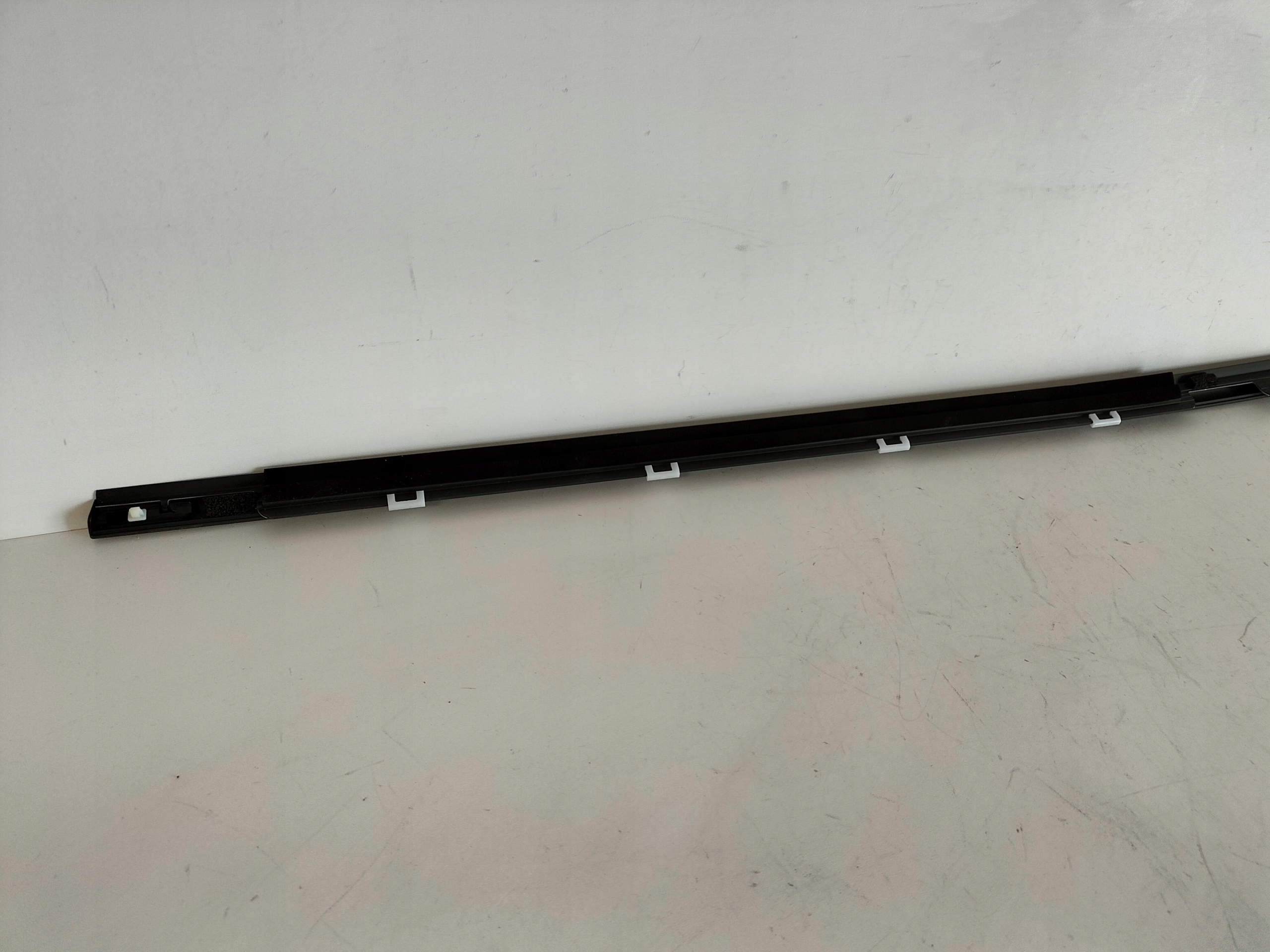 moulding dust door rear part right KIA RIO 4 IV 16