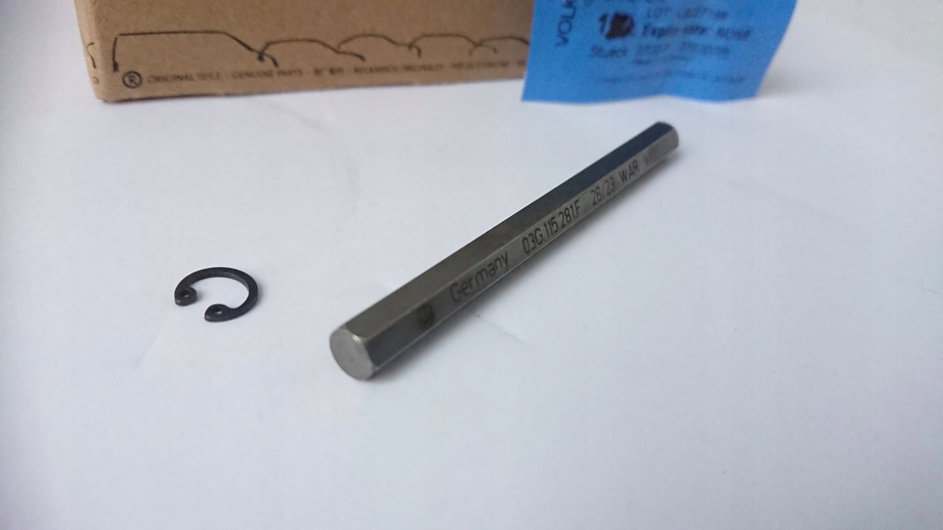 ZABIERAK POMPY OLEJU 03G115281F SEAT SKODA 2.0 TDI Producent części Audi OE