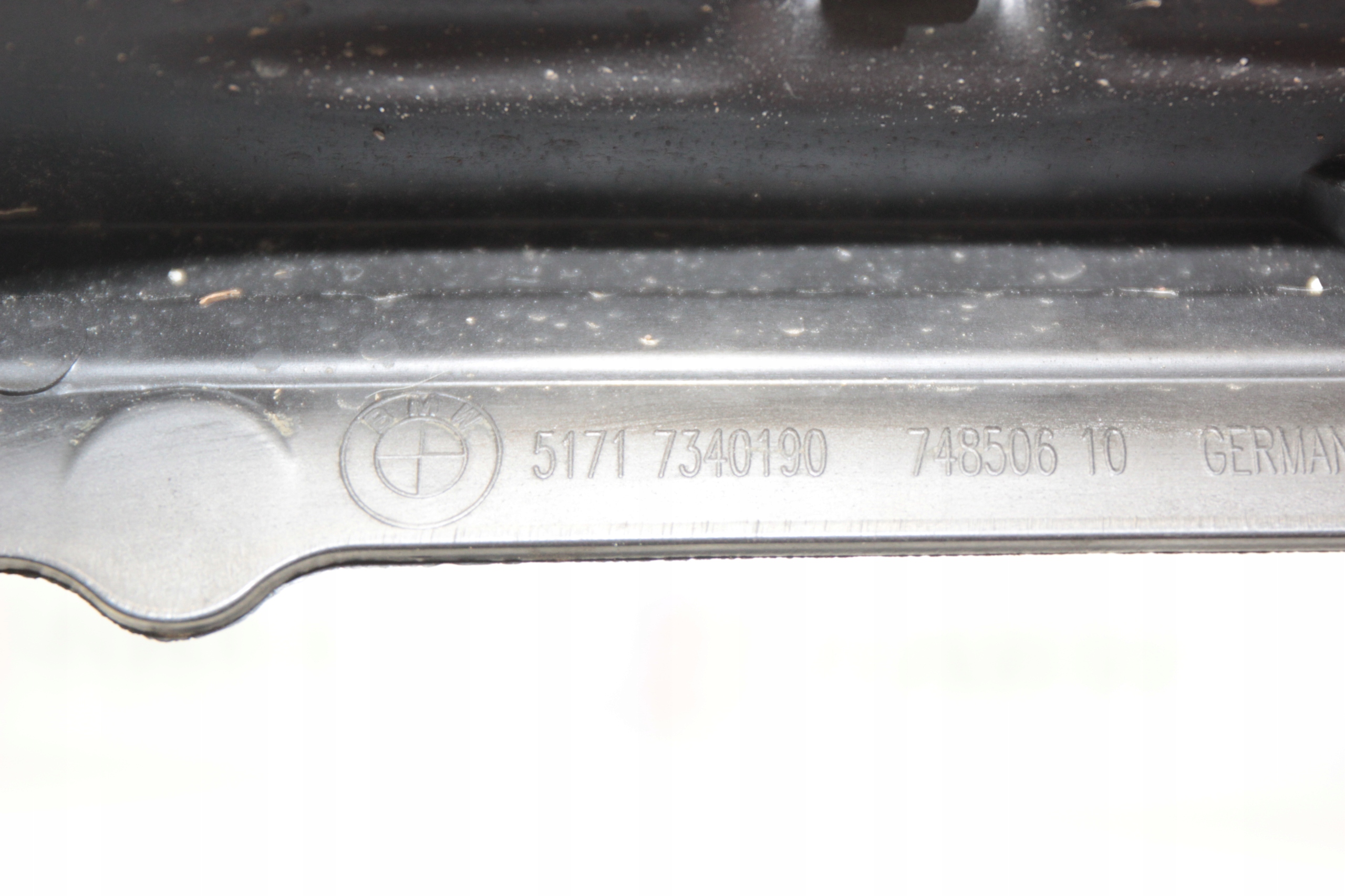 BMW F90 G30 G11 Blende Abdeckung wärmblech 7340190