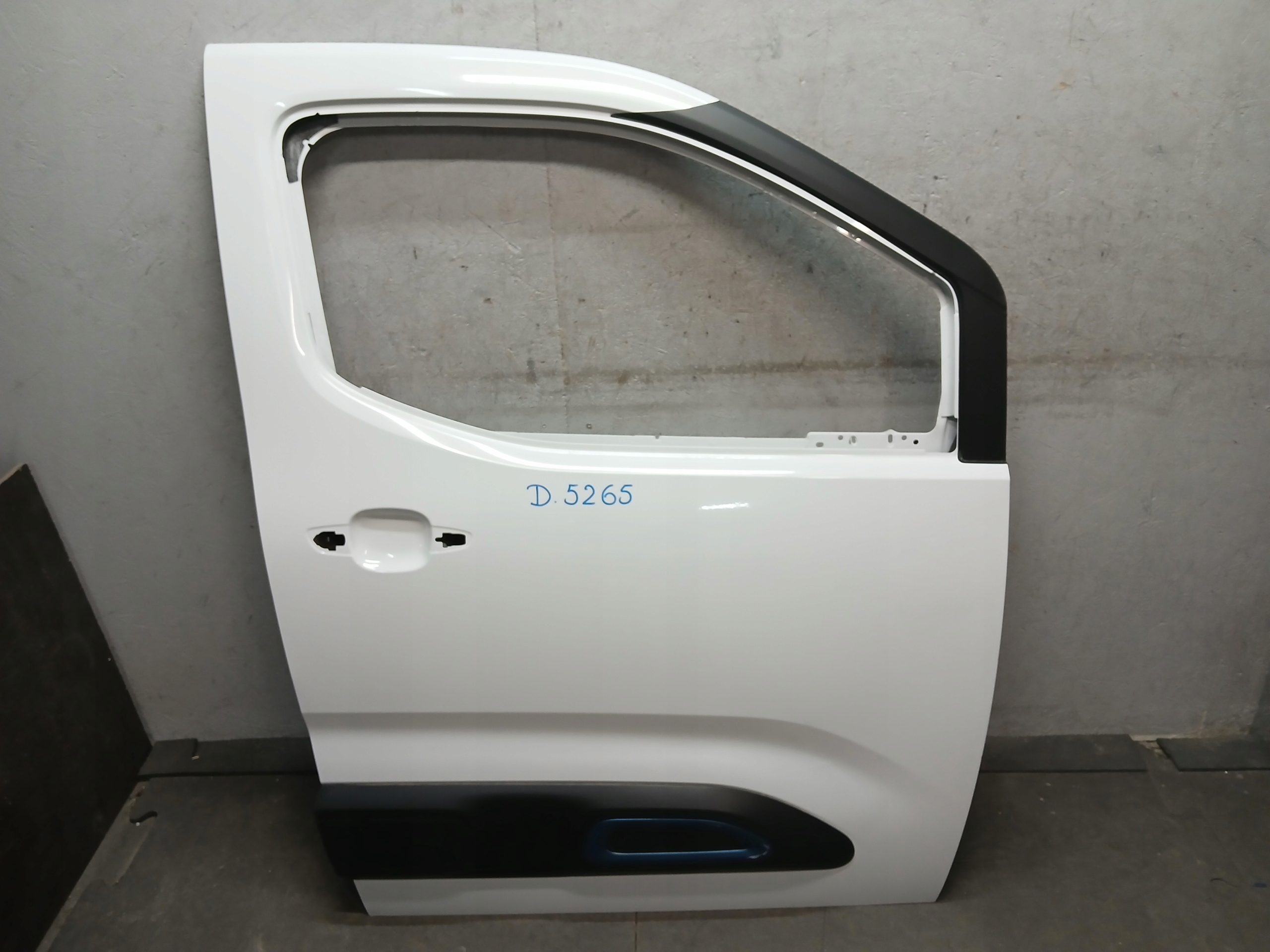 door front right OPEL COMBO E TOYOTA PROACE CITY BERLINGO PARTNER IV 4