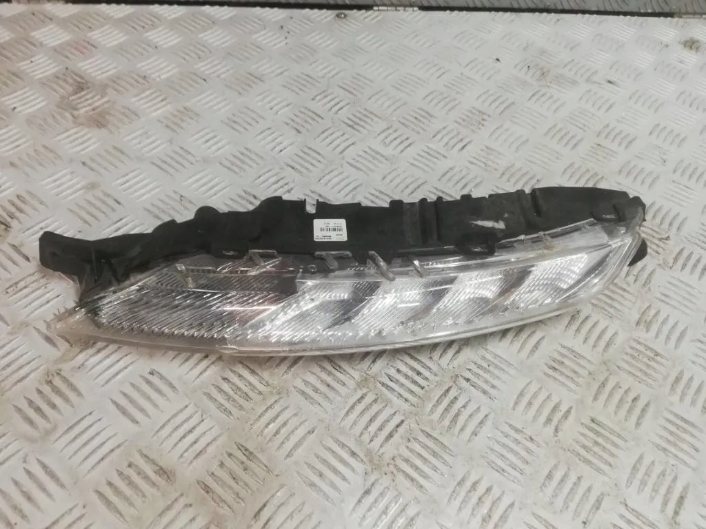 LAMPA LED PRZÓD LEWA C4 PICASSO II