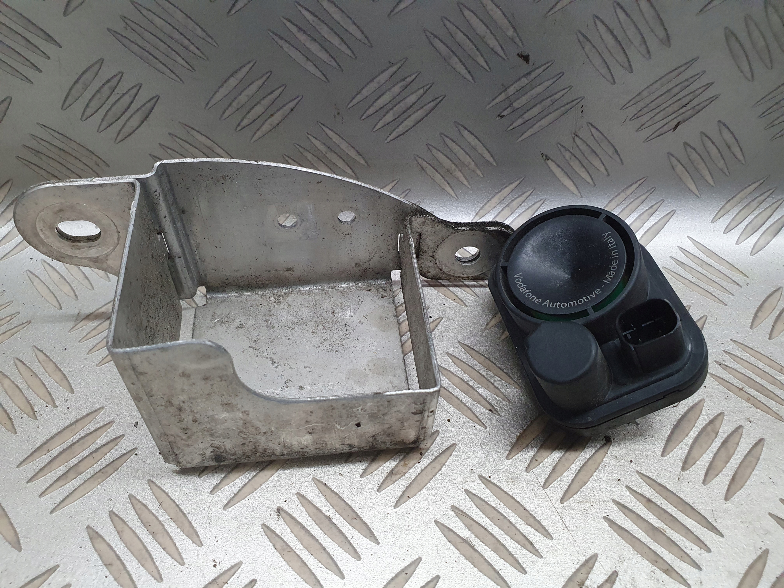 13587667 - СИГНАЛІЗАЦІЯ СИРЕНА КОРПУС OPEL ASTRA K 13408279