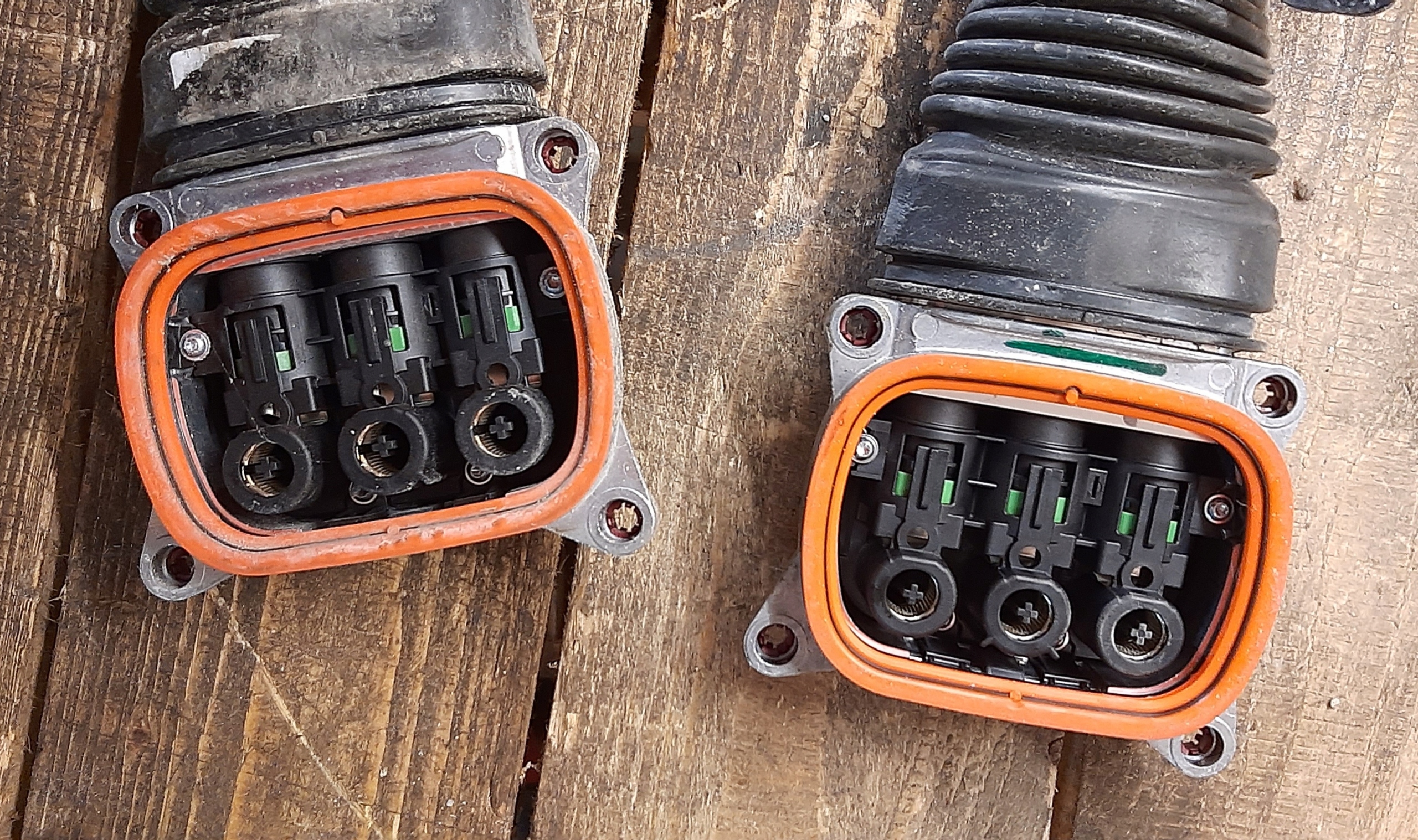 6824129 - BMW F45 MINI F60 кабель провод напряжения гибрид