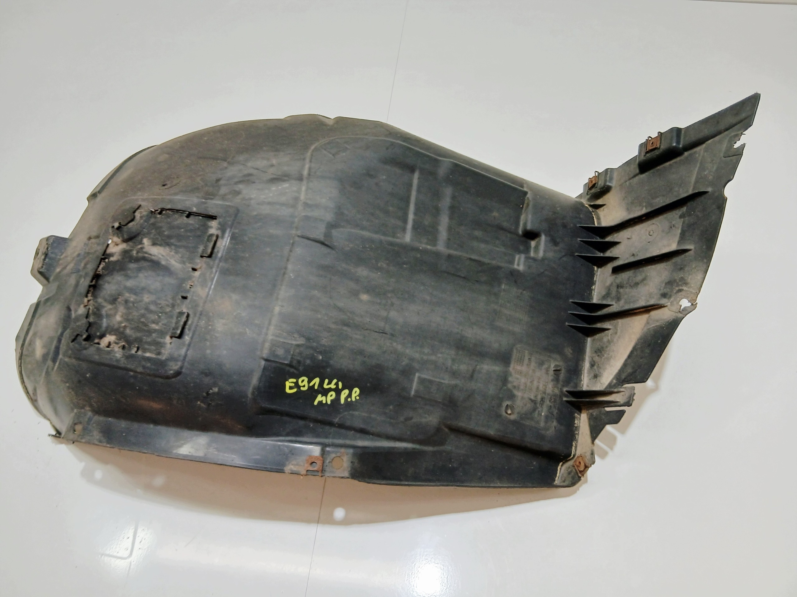 mudguard right front BMW E90 E91 LIFT M PAKIET 7903910