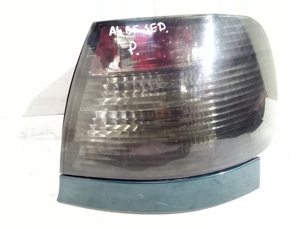 Audi A4 B5 sedan light right rear part rear