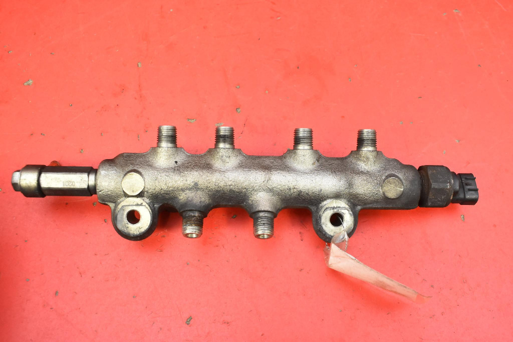 Rampe injection MAZDA 5 1 et CR 2.0 CITD 110 KM 05-08