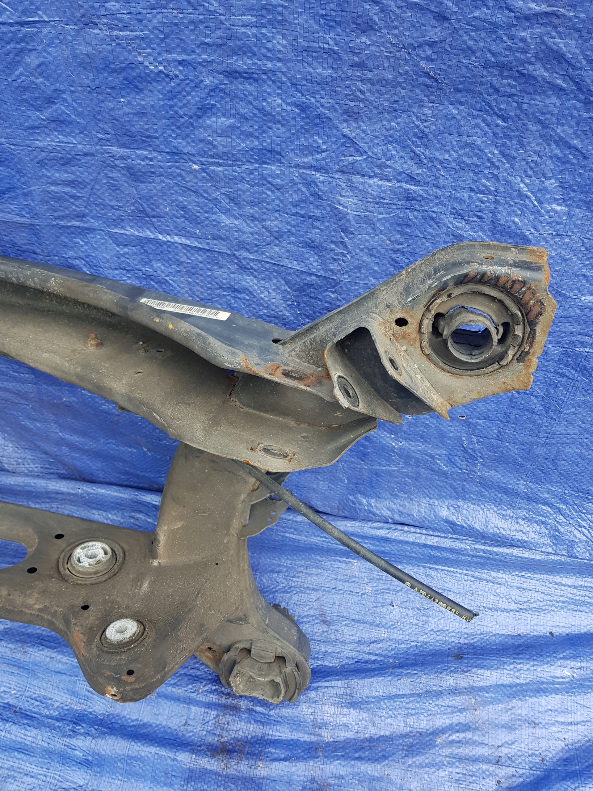 axle beam rear part MERCEDES W207 C207 sider subframe axle beam