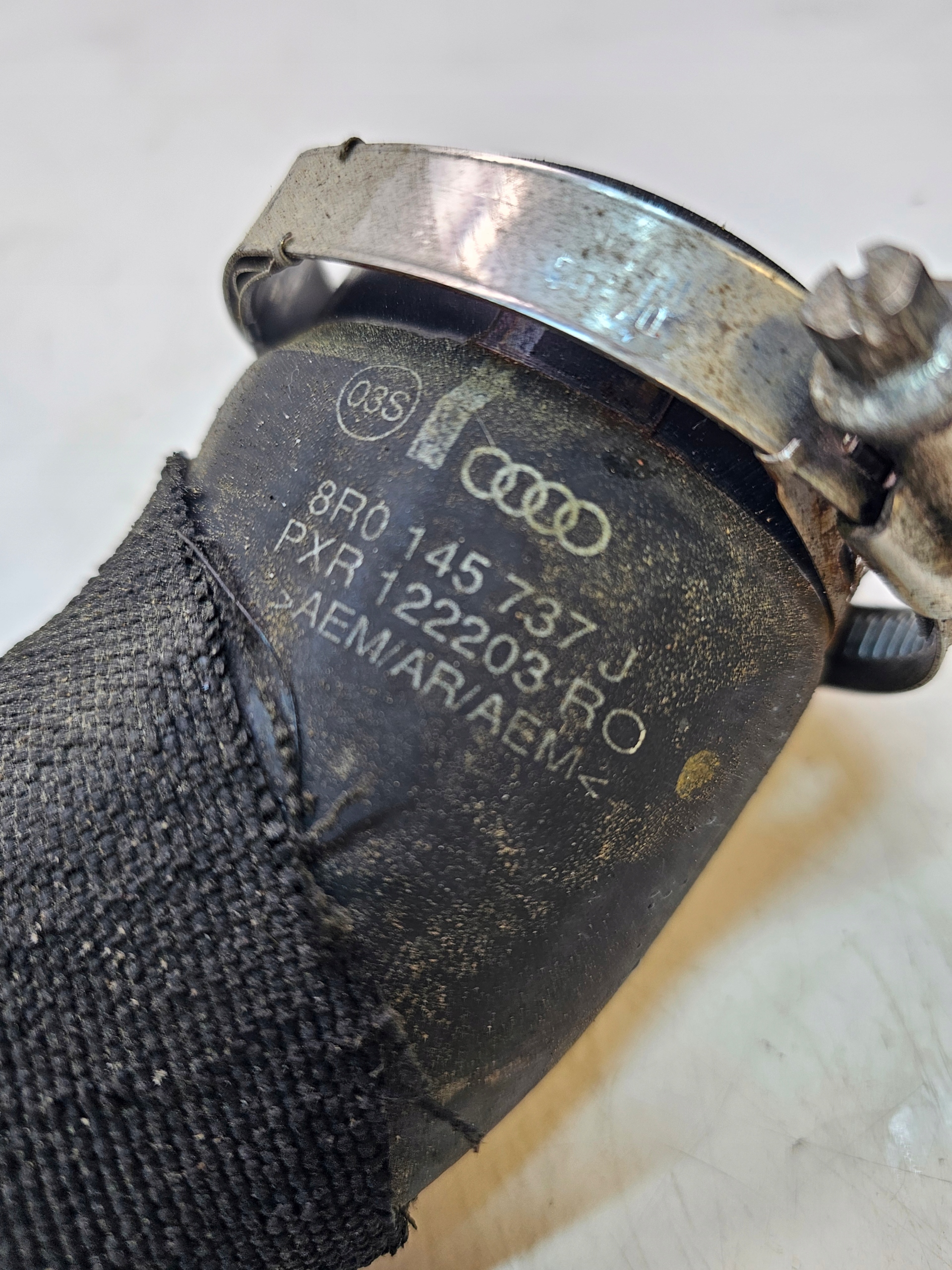 trouba hadice intercoolera AUDI Q5 8R 8R0145737J