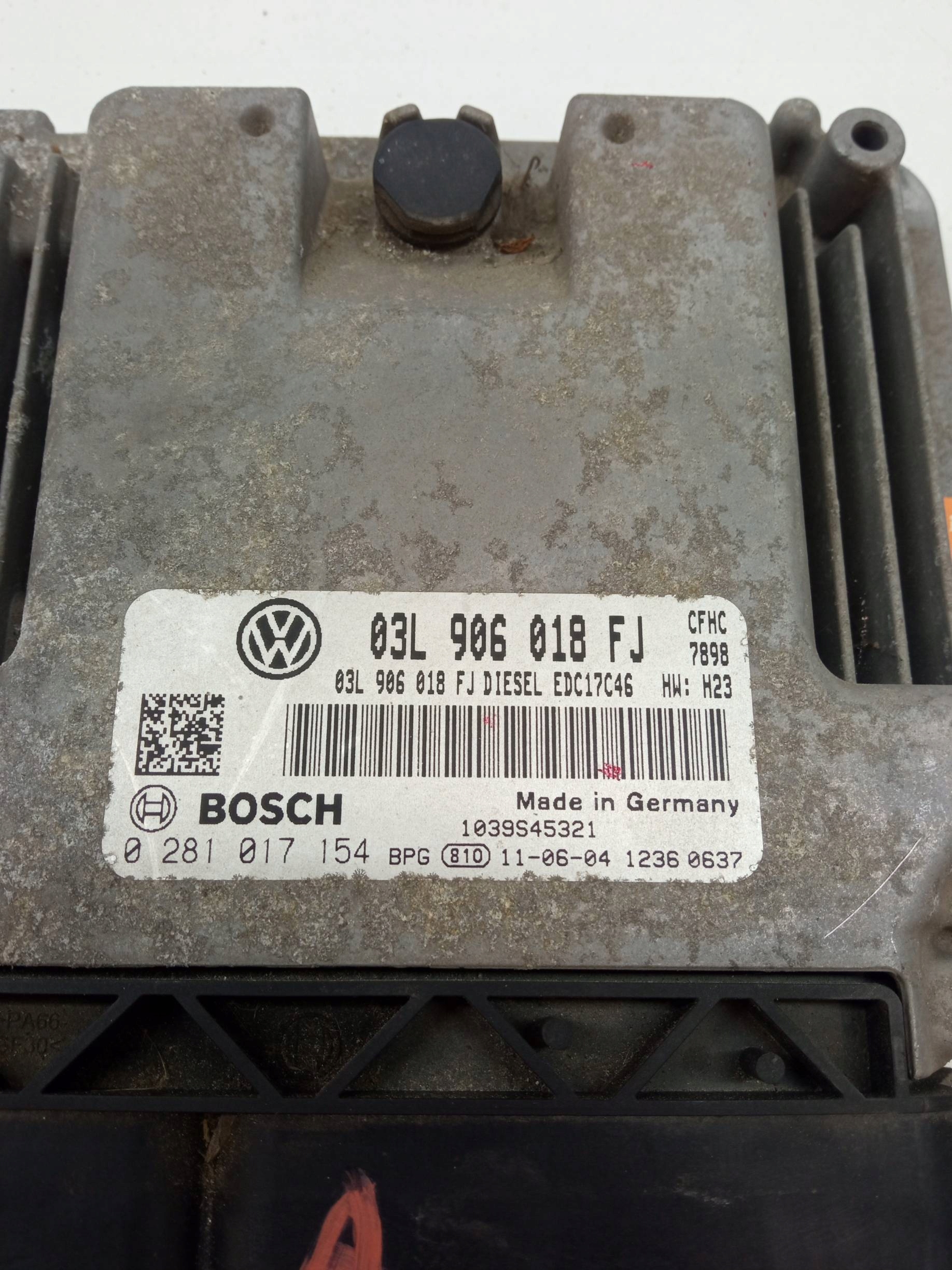 control unit of the engine 03L906018FJ 0281017154 Seat Leon II (2005-2012)
