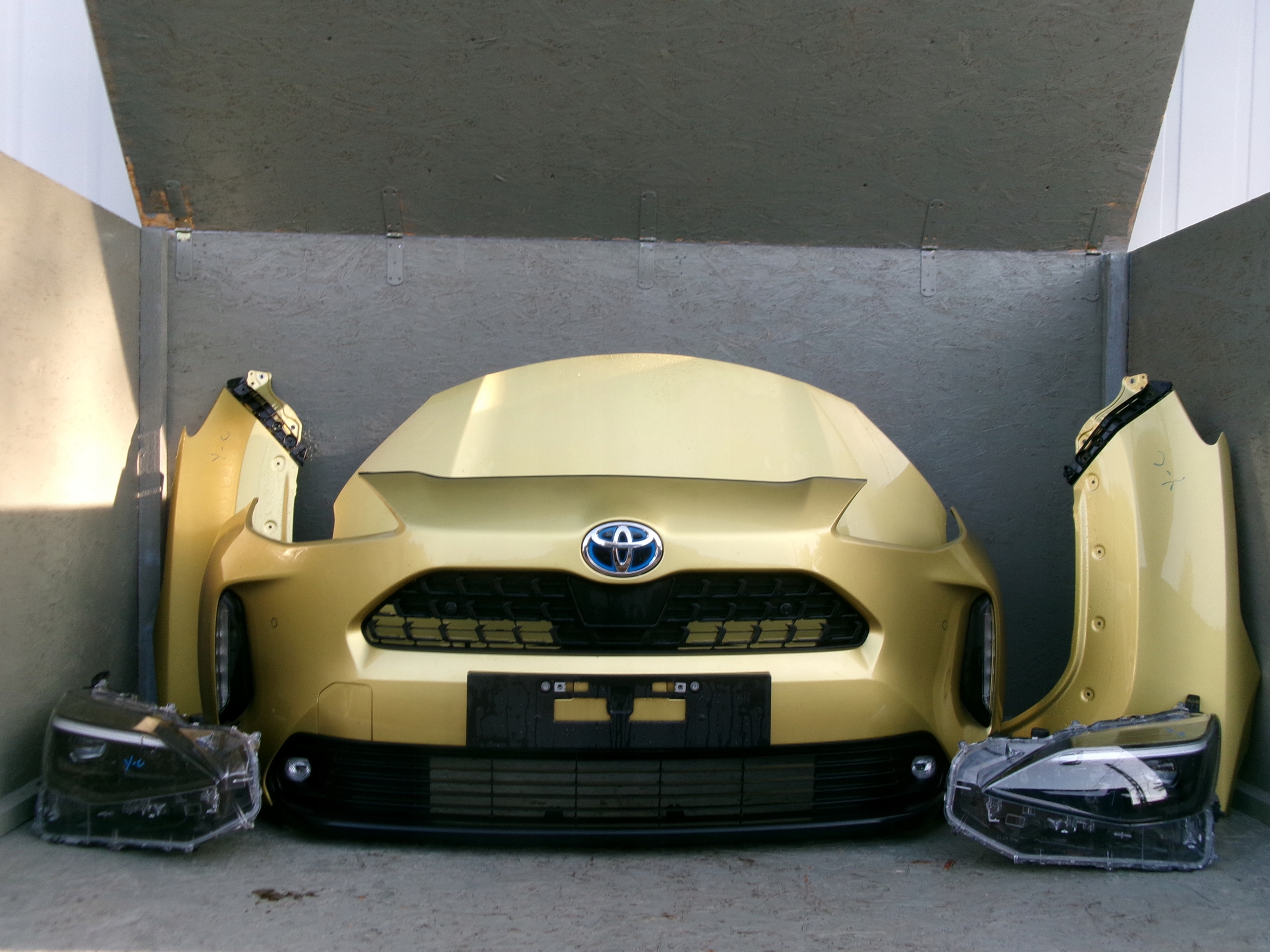 Toyota Yaris Cross 1,5 Hybryda Przód blacharski zestaw Numer katalogowy części przódyc