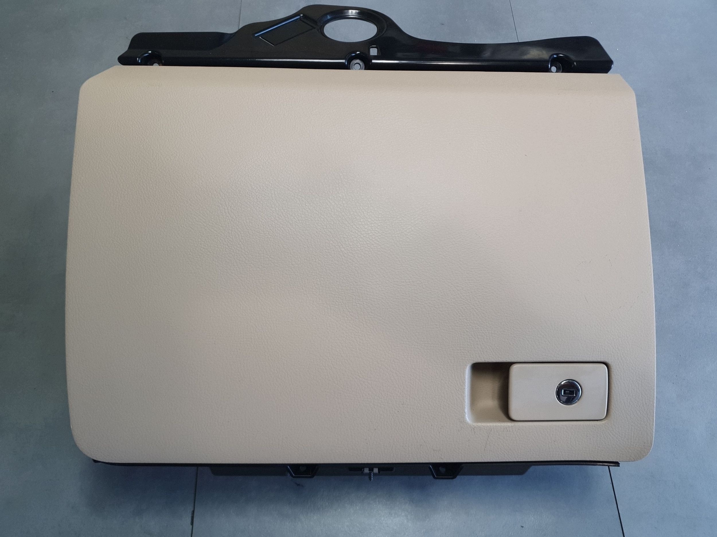 Volkswagen PASSAT CC Handschuhfach des Beifahrers 3C1857097BC