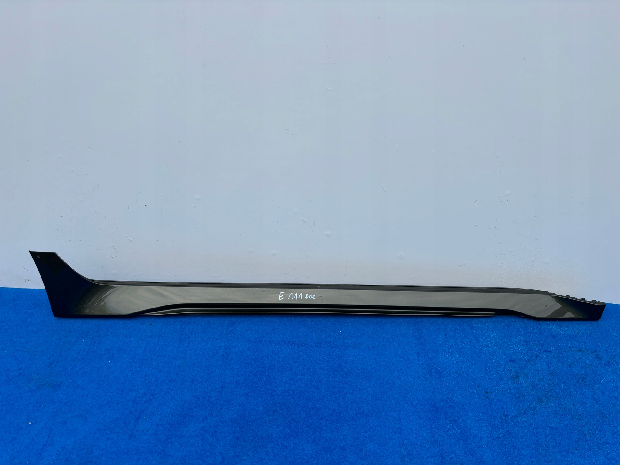 AUDI 4P 4P0 2024 ROK right threshold moulding threshold 4P0853856 E111DOK