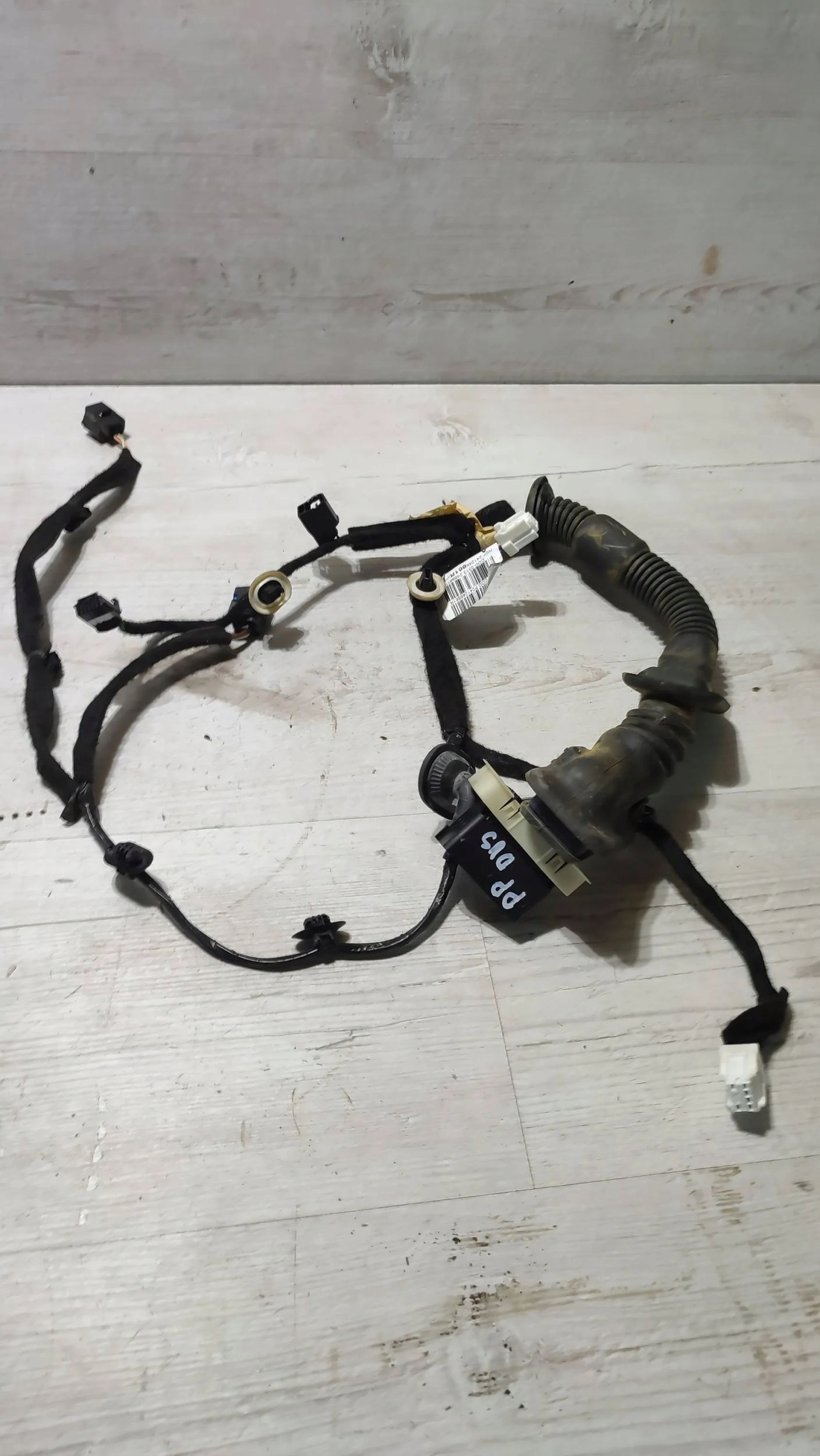 Dacia Duster II 17r 1.2 front side right bundle przewodow door