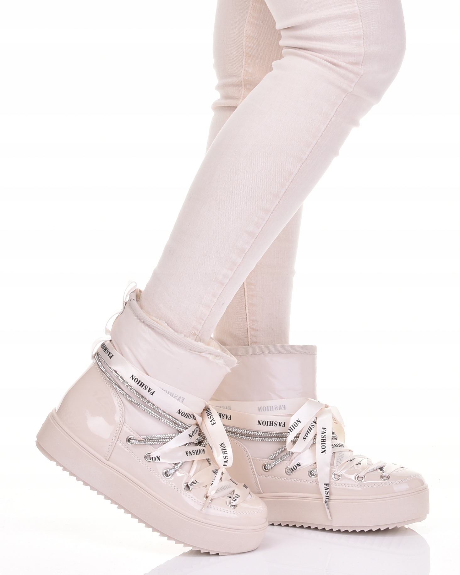 MODNE ŚNIEGOWCE Z FUTERKIEM WSUWANE BUTY ZIMOWE NA PLATFORMIE Rozmiar 39