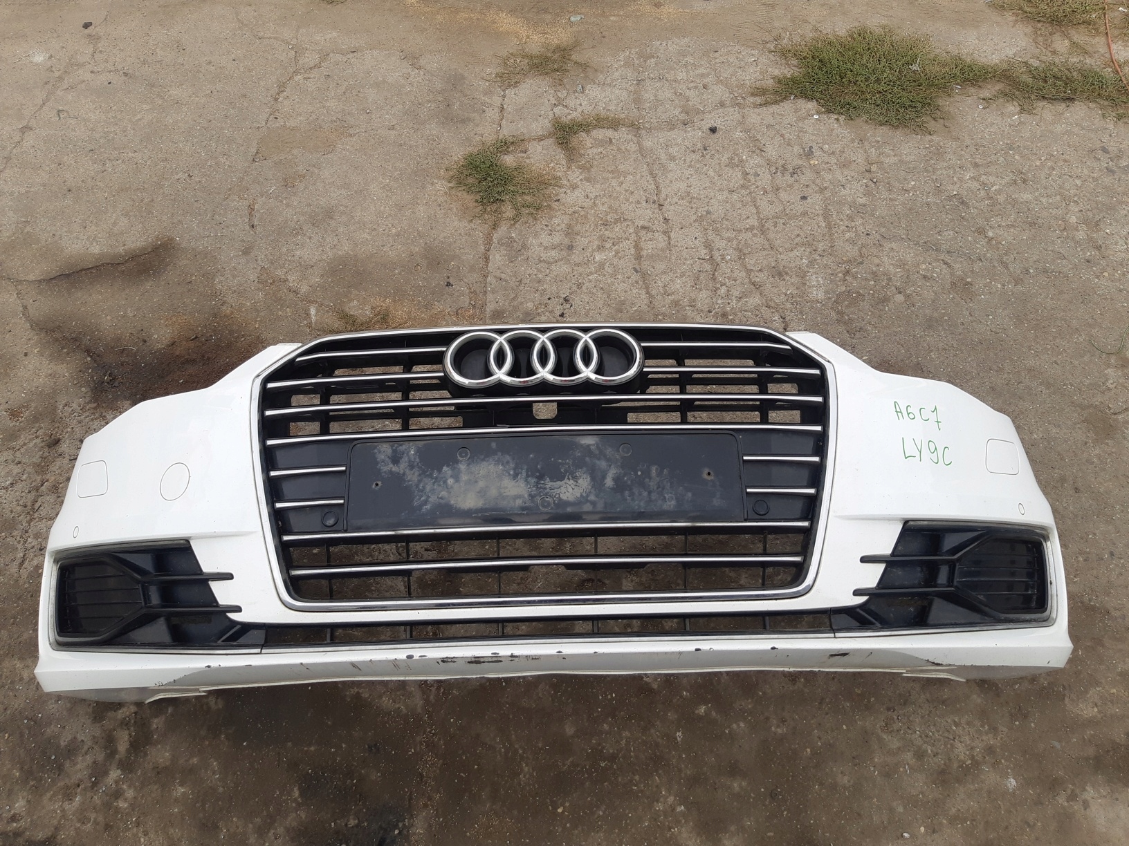 AUDI A6 C7 LIFT LY9C front bumper 4 PDC grill front grille complete