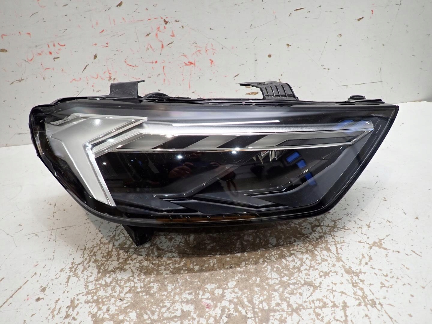 light front front right AUDI A1 II 2018- FULL LED