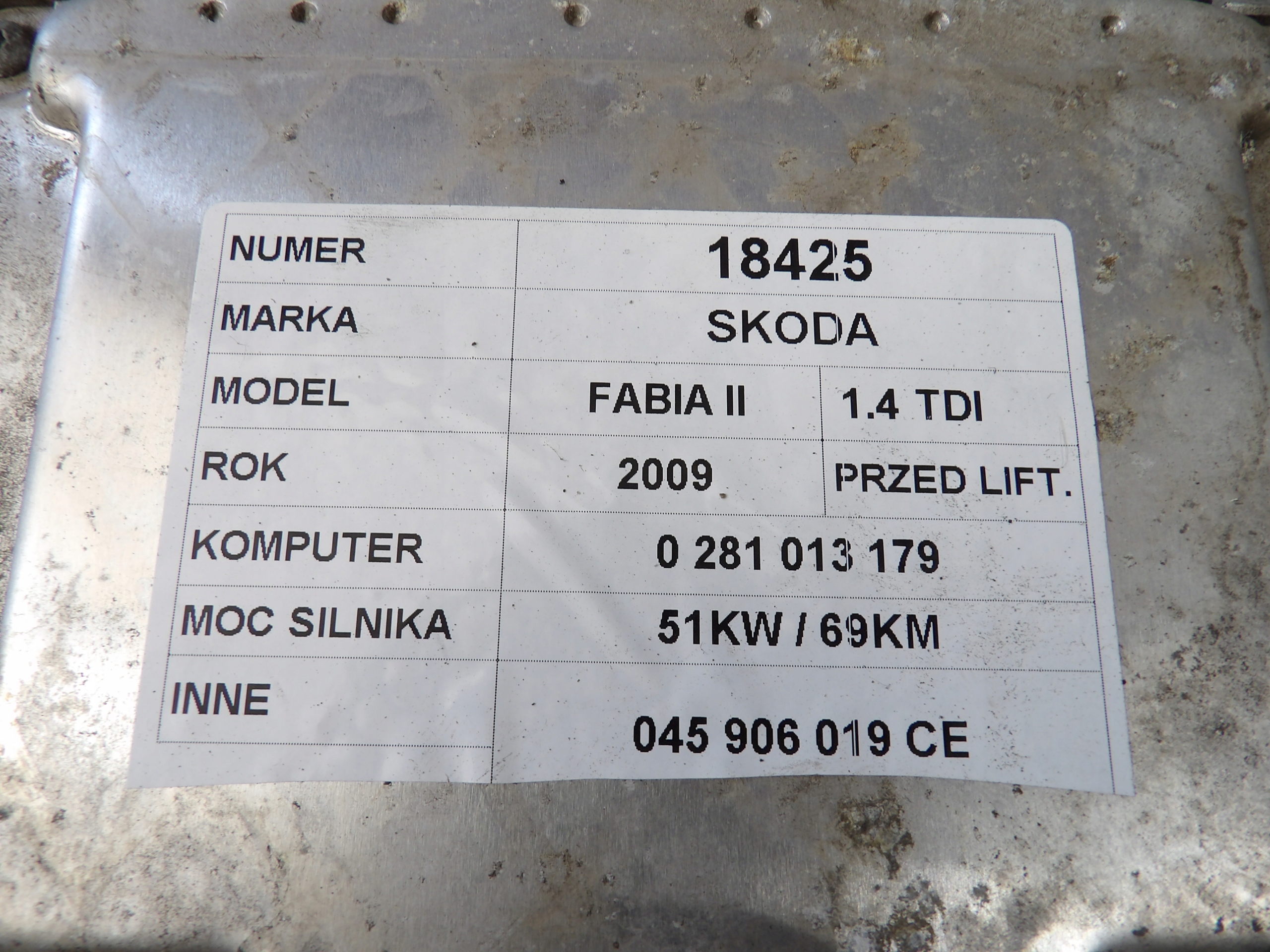 Skoda Fabia II computer, control unit 0281013179, 045906019CE
