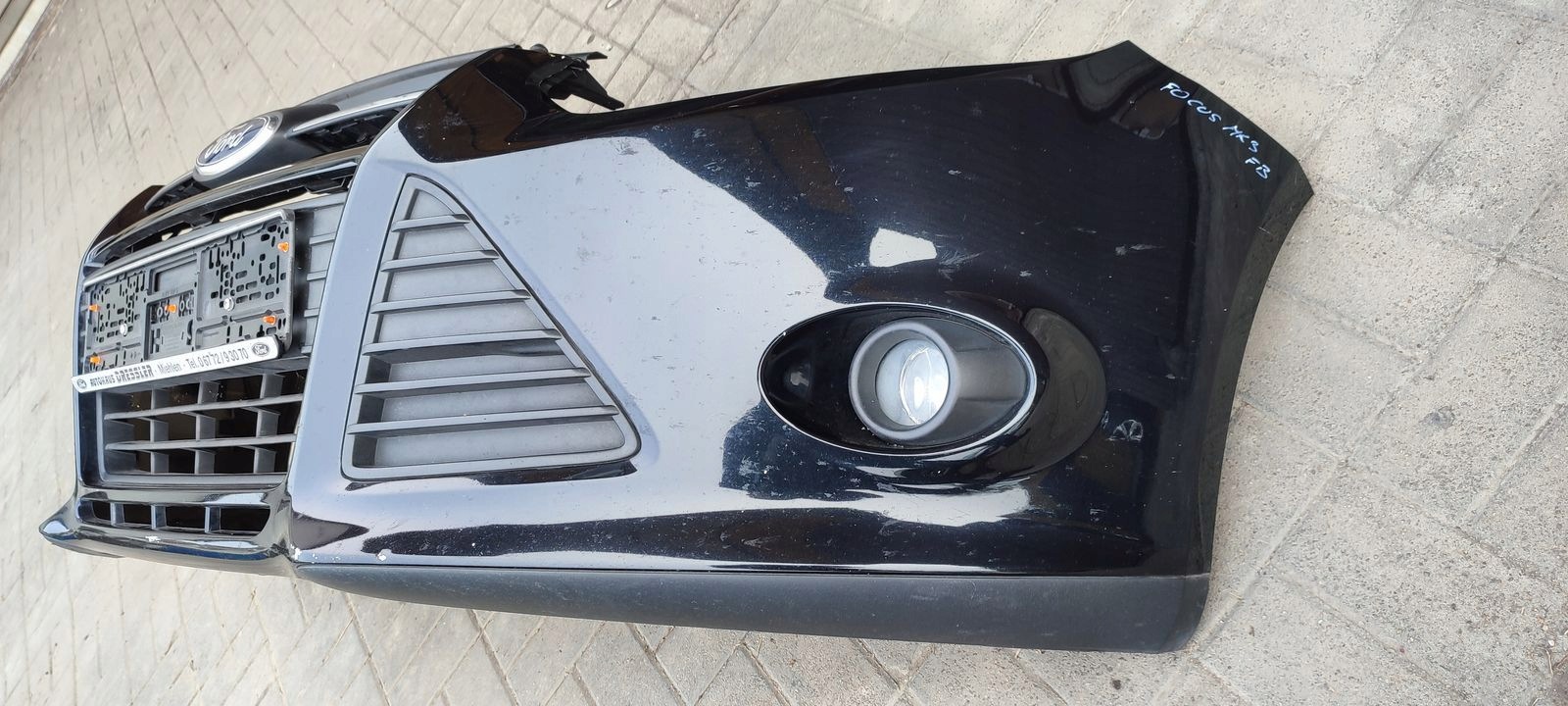 nárazník předek přední Ford Focus MK3 FB
