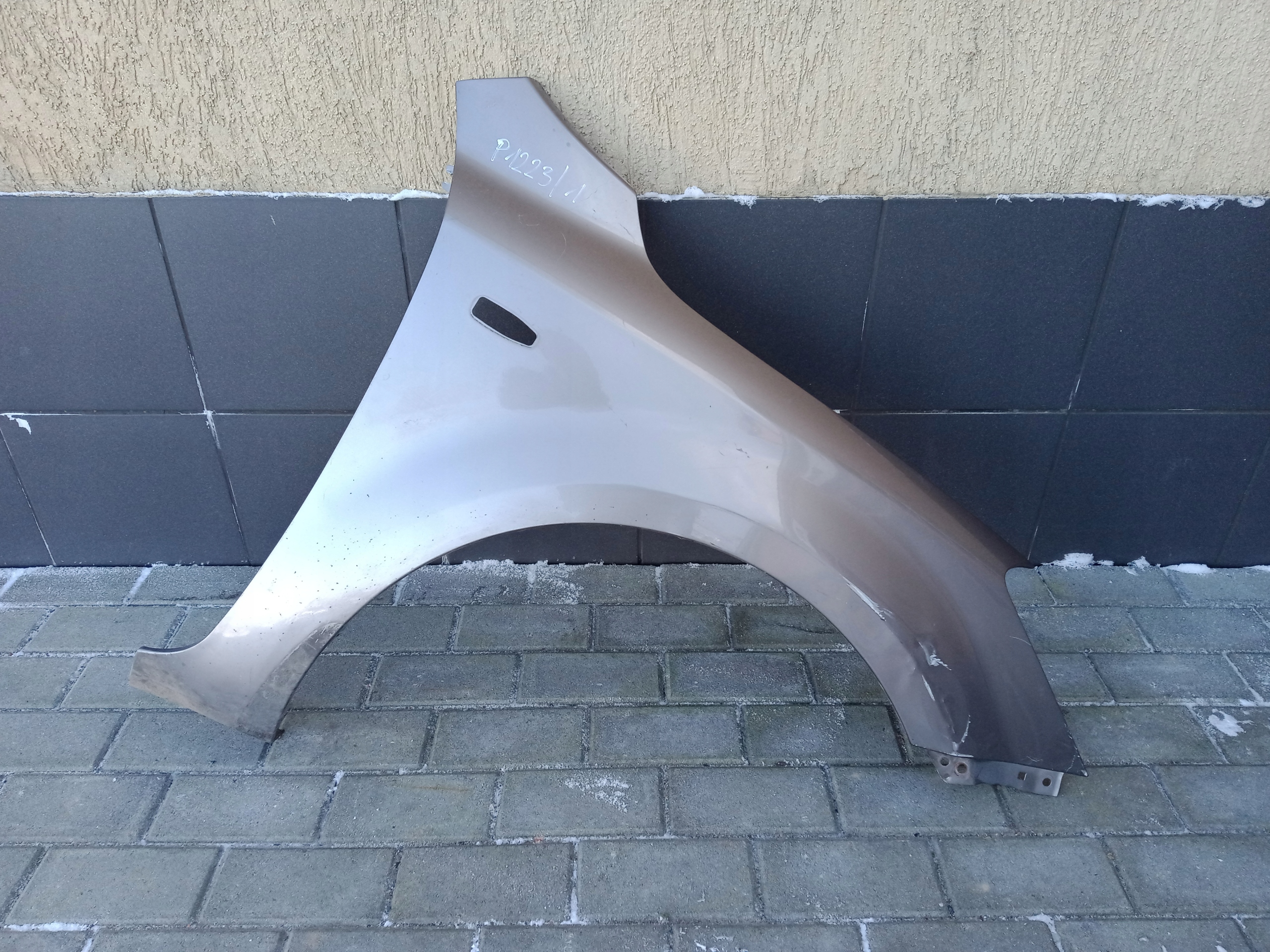 KIA CEED 1 I 06-12 BŁOTNIK PRAWY PRZÓD