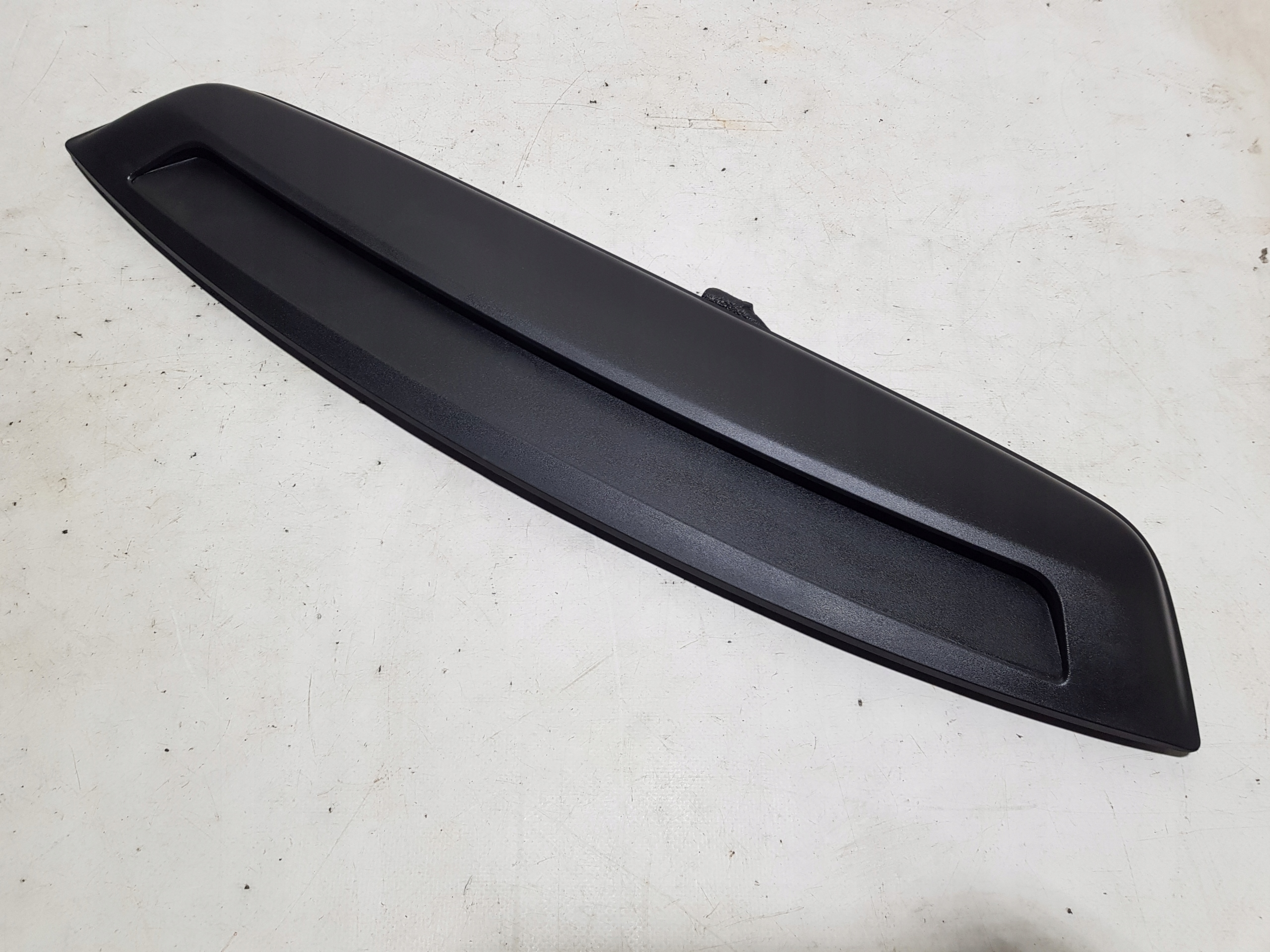 light STOP STOPOWKA MERCEDES W204 C204 COUPE A2046840028