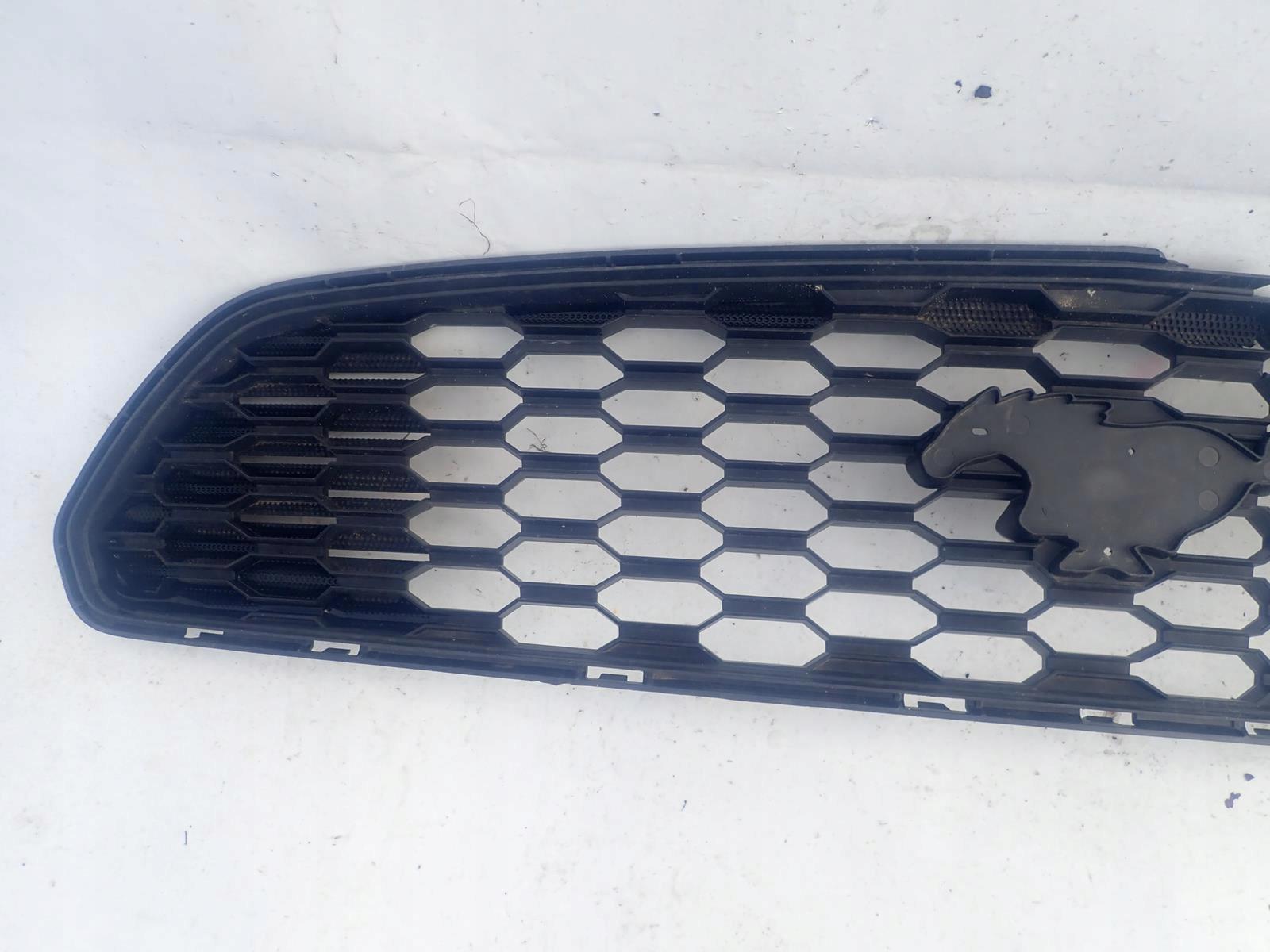 FORD MUSTANG VI 6 14-17 grill grille