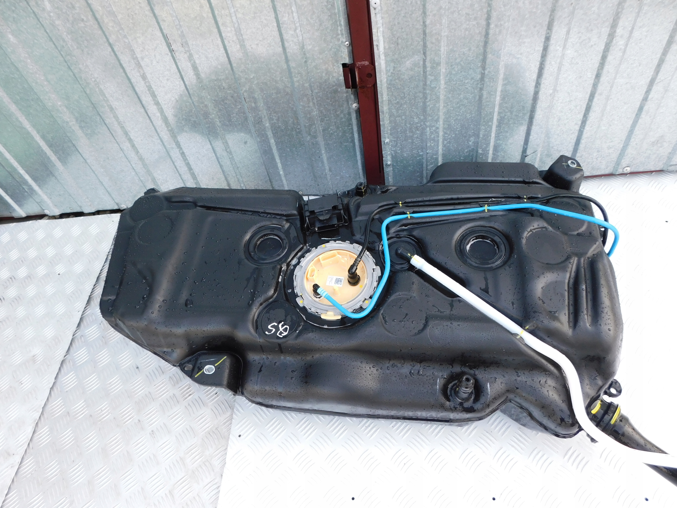 AUDI Q3 tank Original OEM