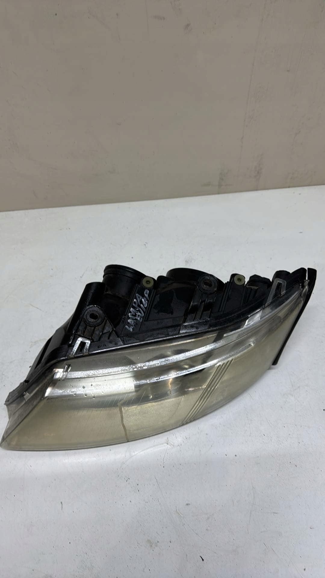 REFLEKTOR left light left front SAAB 93 9-3 XENON PRZEDLIFT 02-07 EUROPA