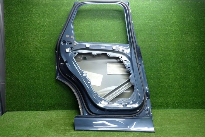VOLVO XC60 16- door left rear. rear part