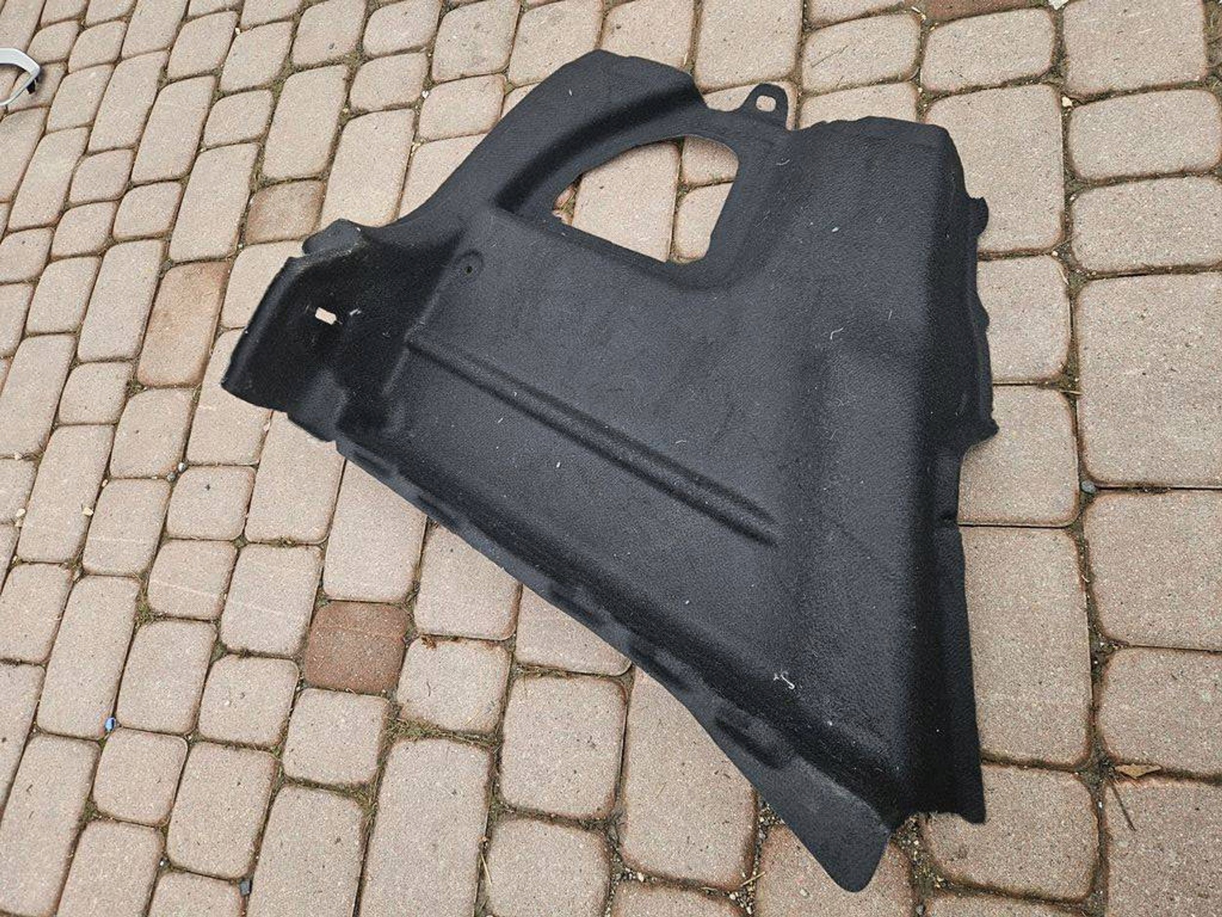 boot upholstery left rear part upholstery Opel Mokka B 2 98353562ZD