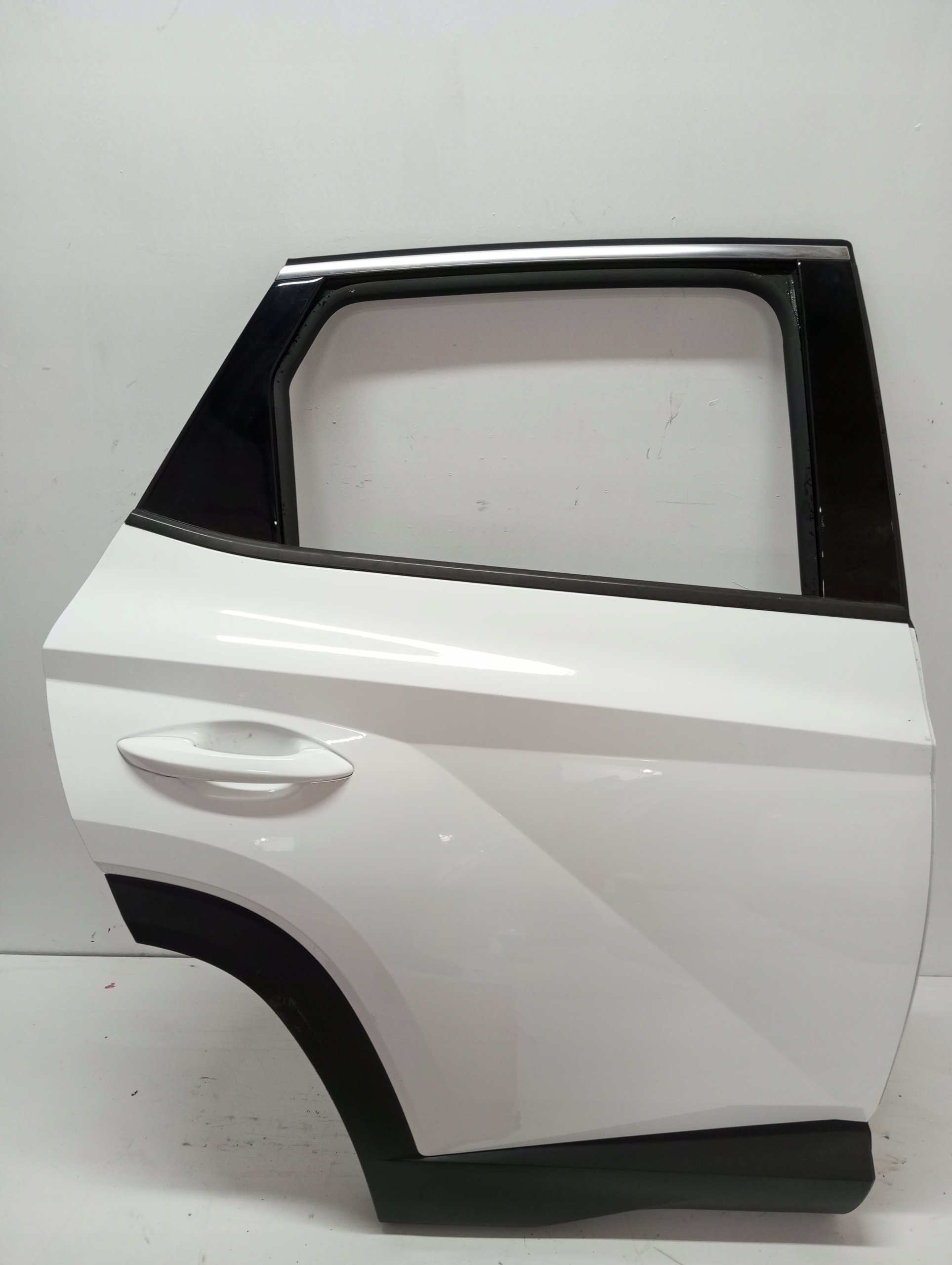 door HYUNDAI TUCSON IV 20r right rear.