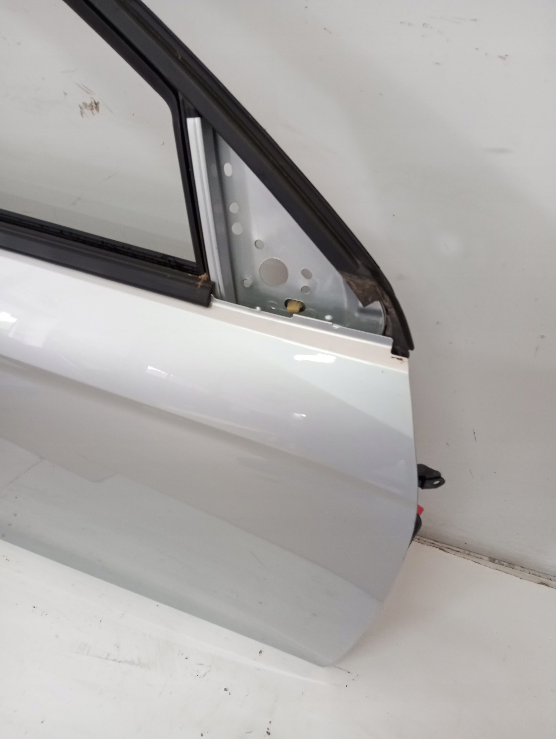 door right front OPEL CORSA F 23R