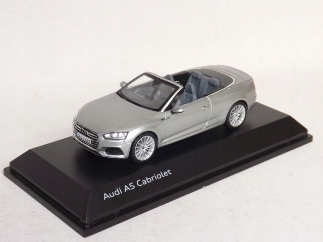 Audi A5 Cabriolet (silver) Model Dilerski 1:43