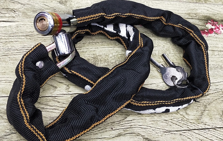 BLOKADA ROWEROWA NA ROWER MOTOR ZAPIĘCIE DO ROWERU ŁAŃCUCH ZABEZPIECZENIE Kod producenta LINKA-ANTYKRADZIEŻOWA1