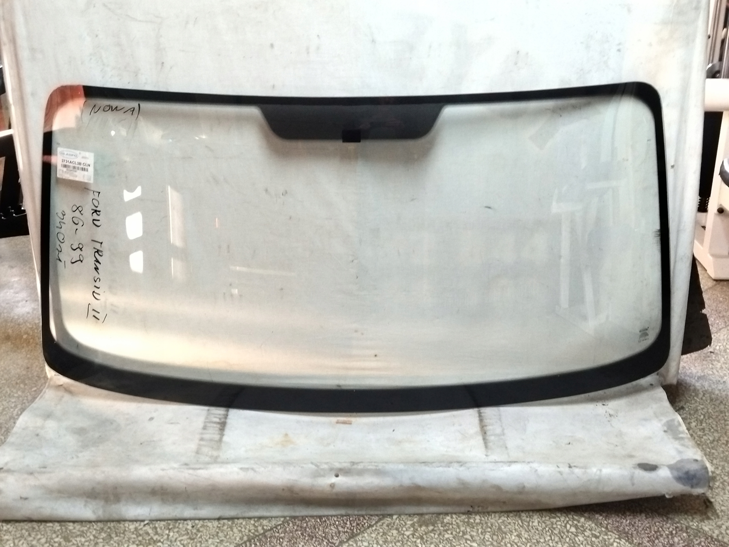 SZYBA PRZEDNIA FORD TRANSIT II (1986-1999) NOWA