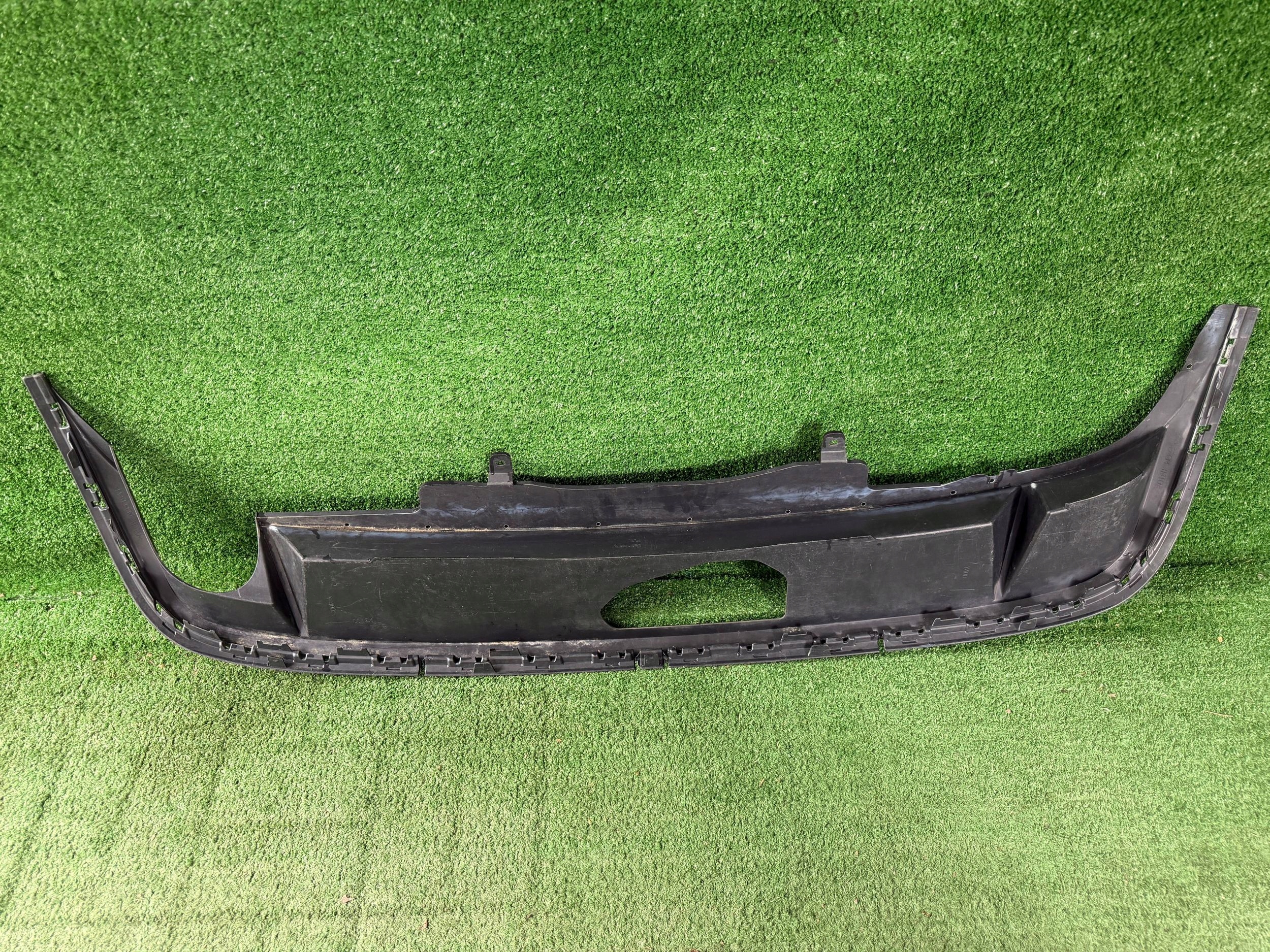 VOLKSWAGEN PASSAT B7 10-14 accessori Paraurti SPOILER 3AF807521