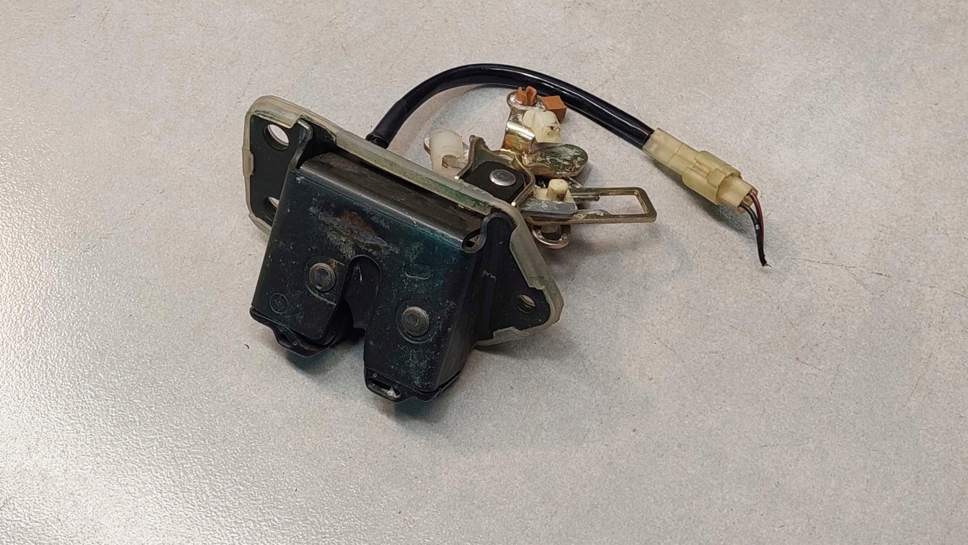 lock bonnet boot SUZUKI WAGON R+1.0