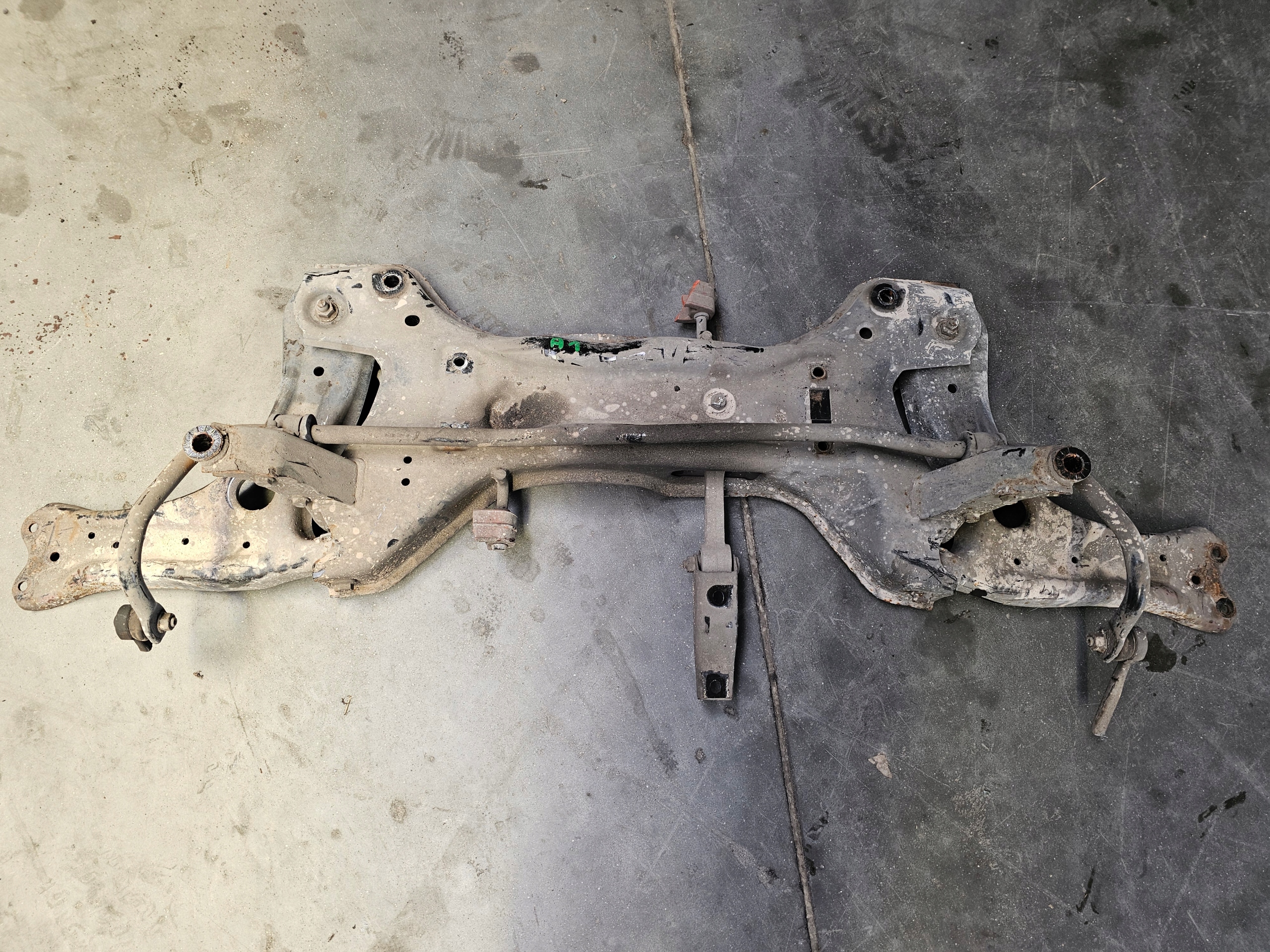 subframe axle beam axle beam front Audi A1 8X lift