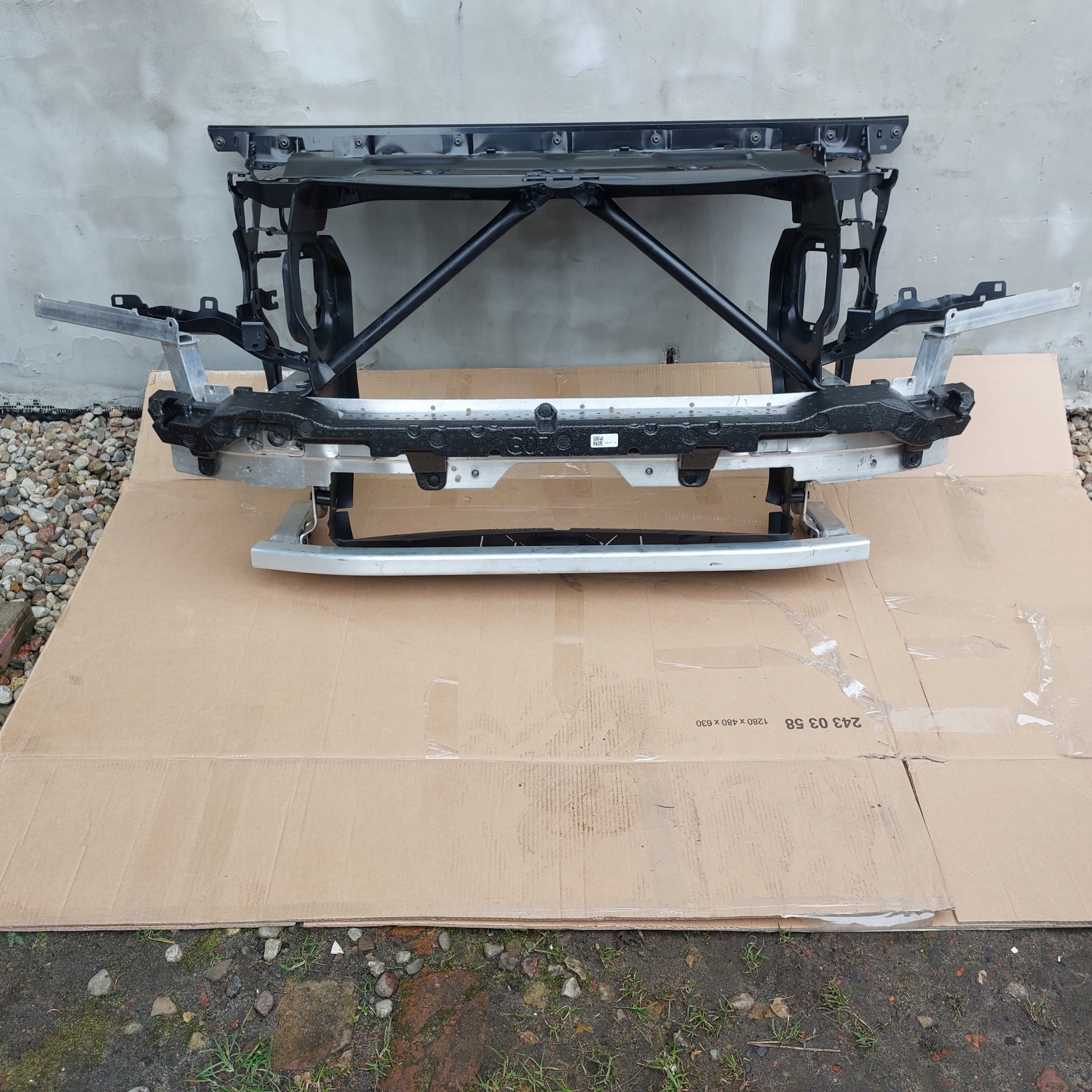 BMW X7 G07 PAS PRZEDNI WZMOCNIENIE BELKA