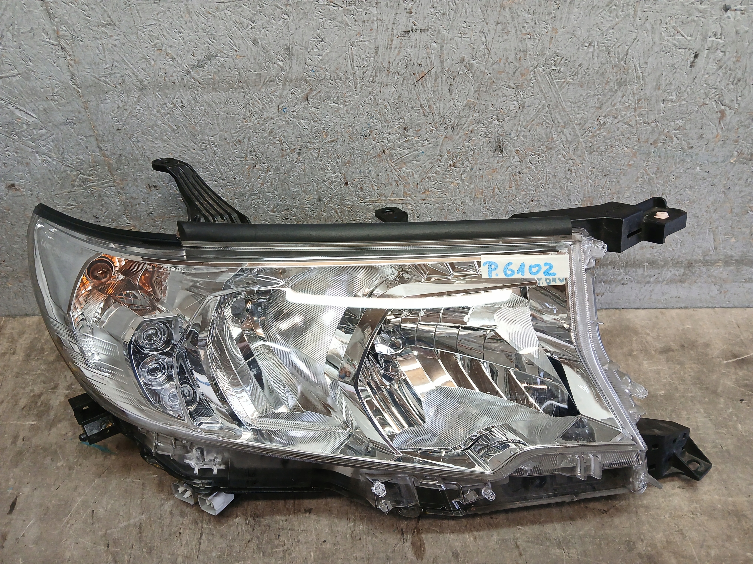 light front right TOYOTA LAND CRUISER J150 LIFT