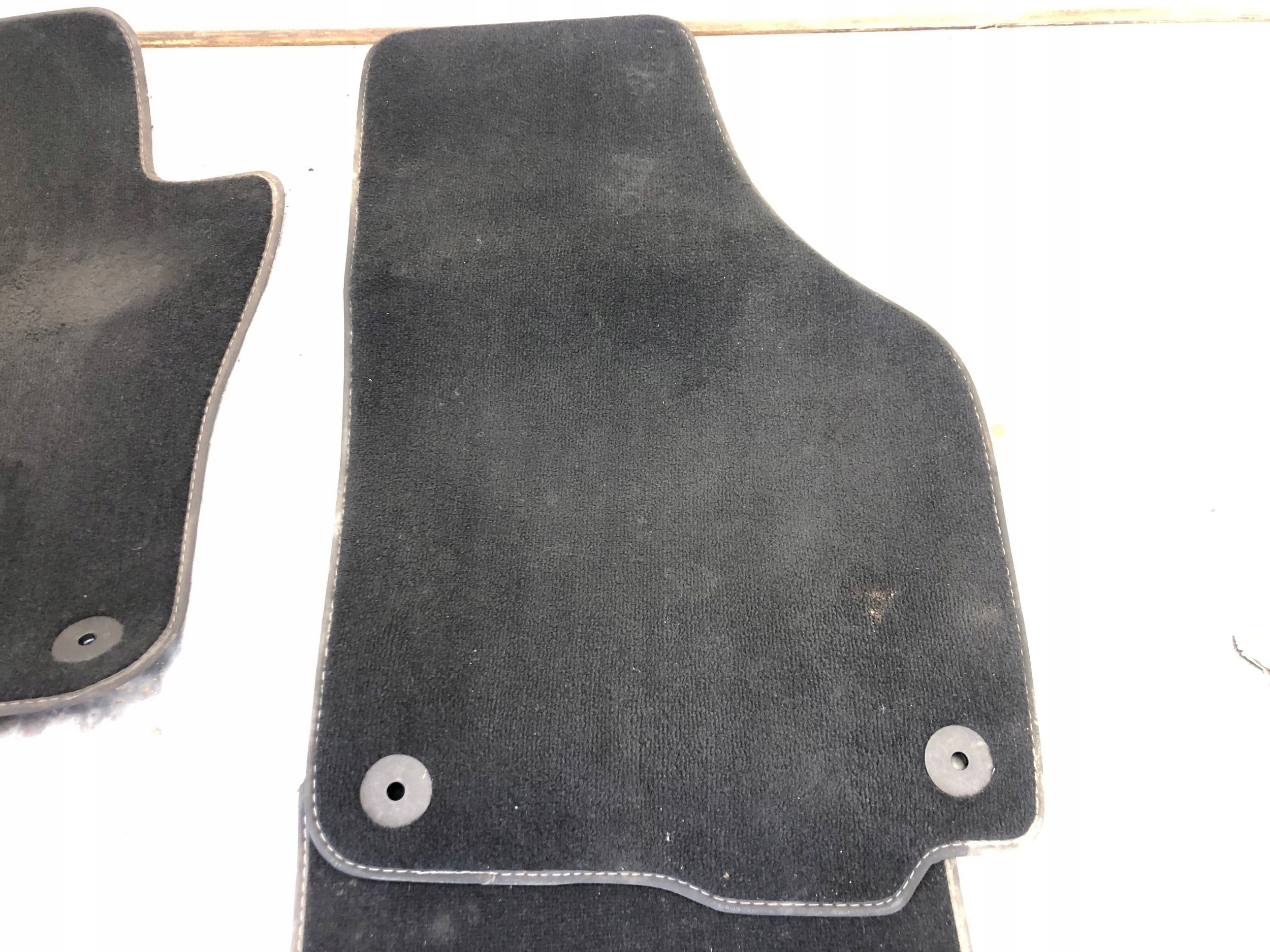mats WELUR KOMPLET VW GOLF VI plus 5M1863011F