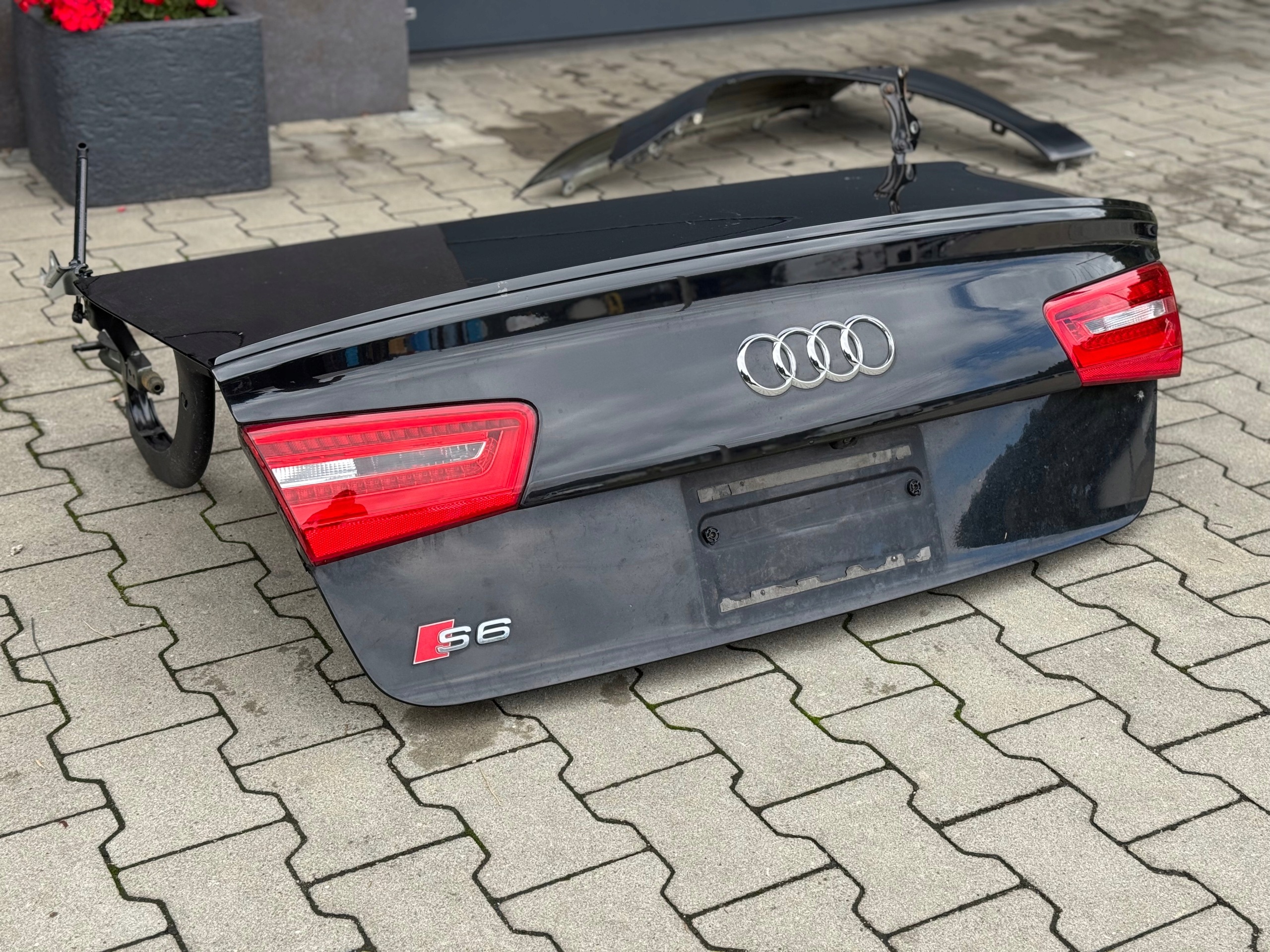 boot door boot AUDI S6 C7 complete lights LED (pasuje a6 c7) sedan!