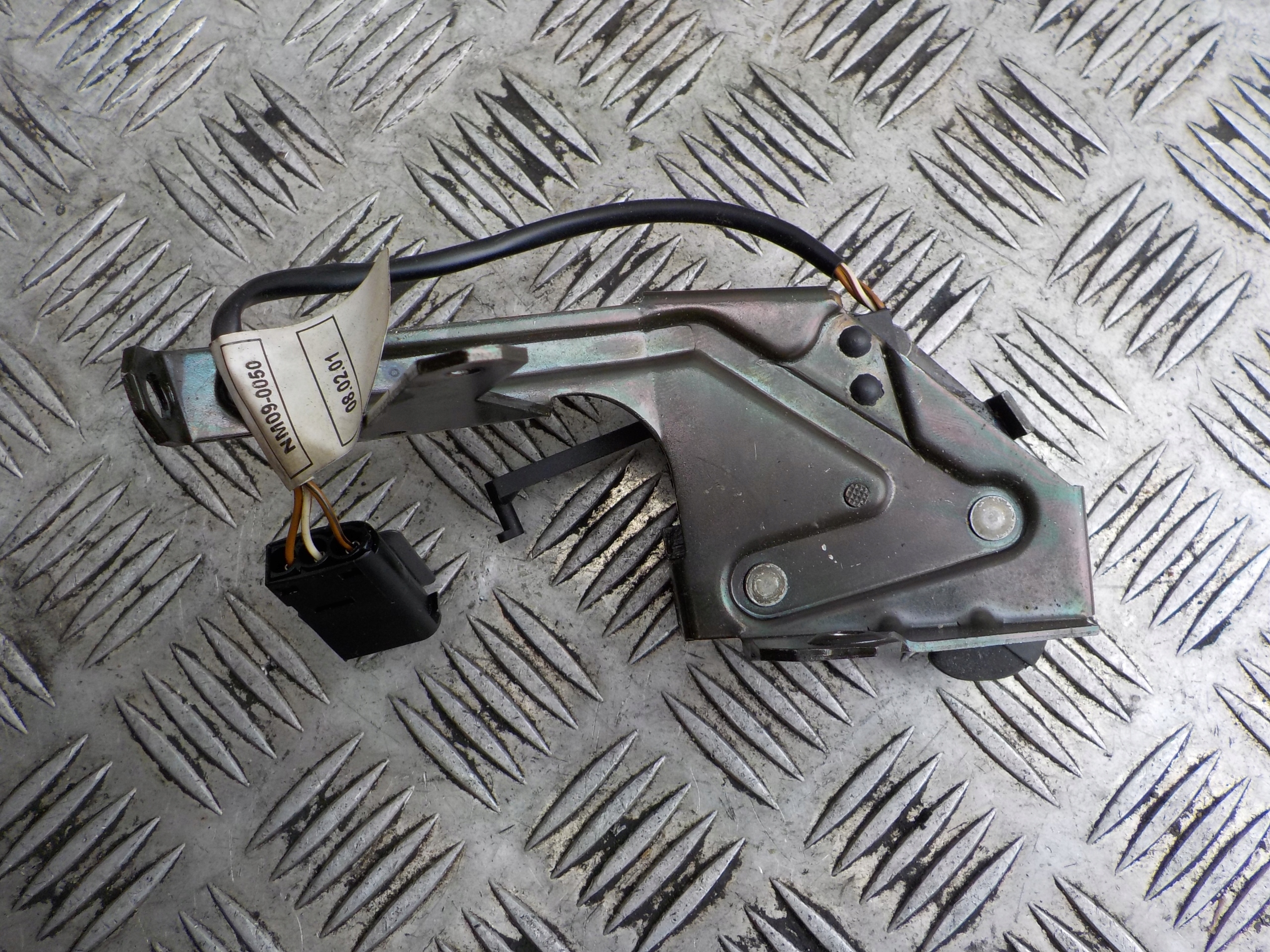 BMW E39 lock windows W KLAPIE 8238469