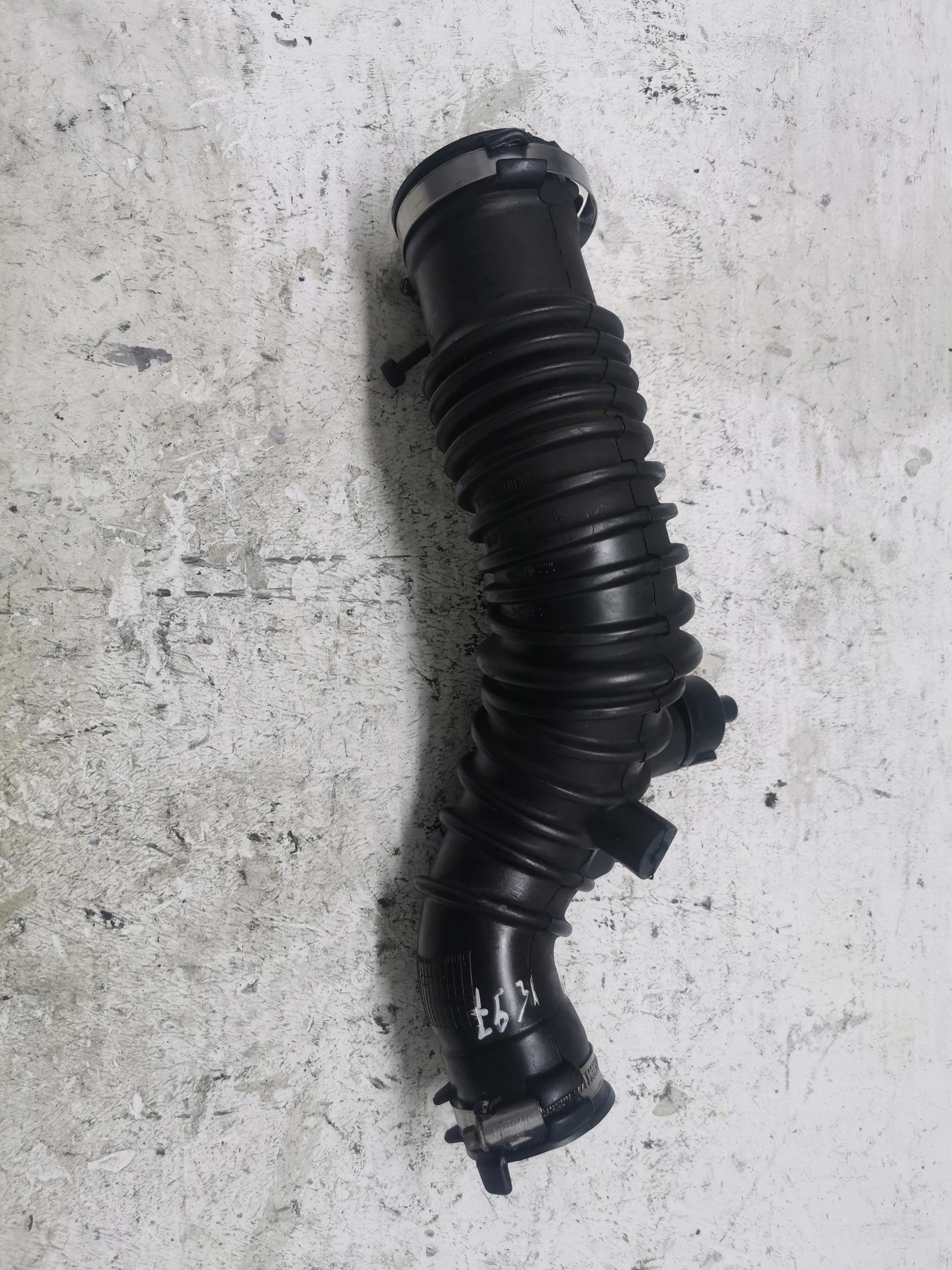 pipe air RENAULT SCENIC III 1.4 165750001R