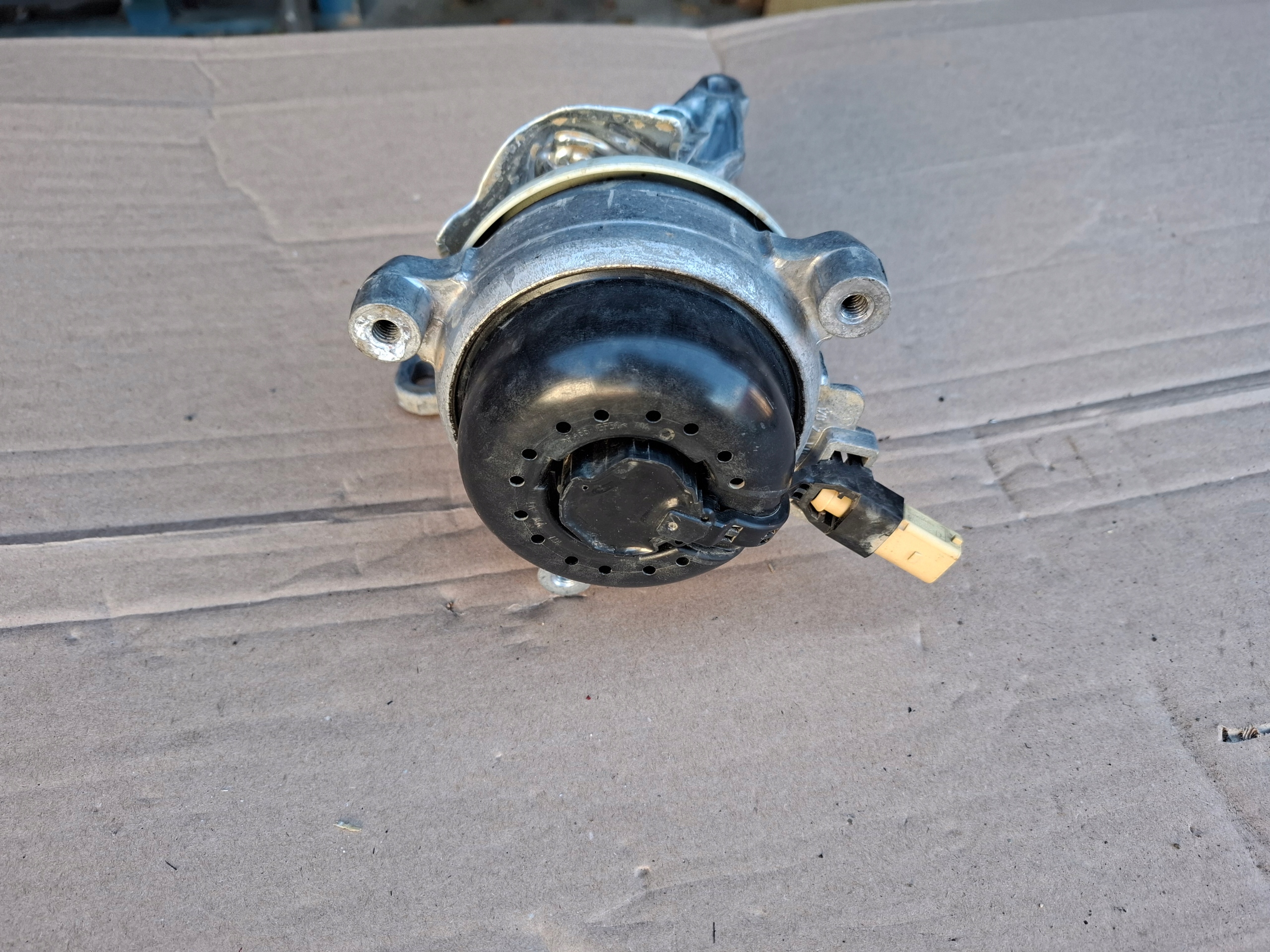 gearbox mounting right AUDI A6 4K RS6 C8 RS7 A7 23r