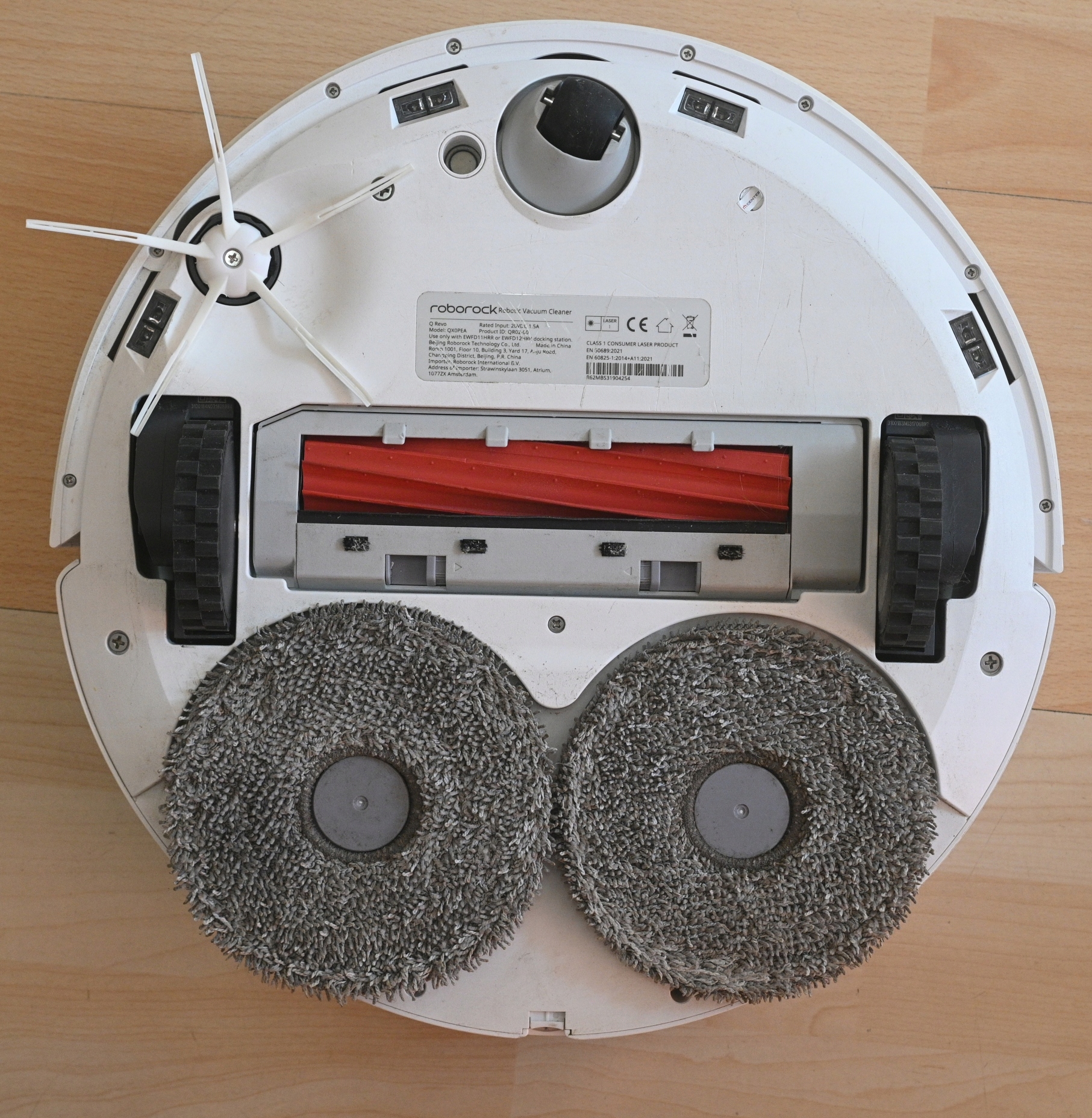 Robot sprzątający ze stacją Roborock Q REVO (biały) Model QR02