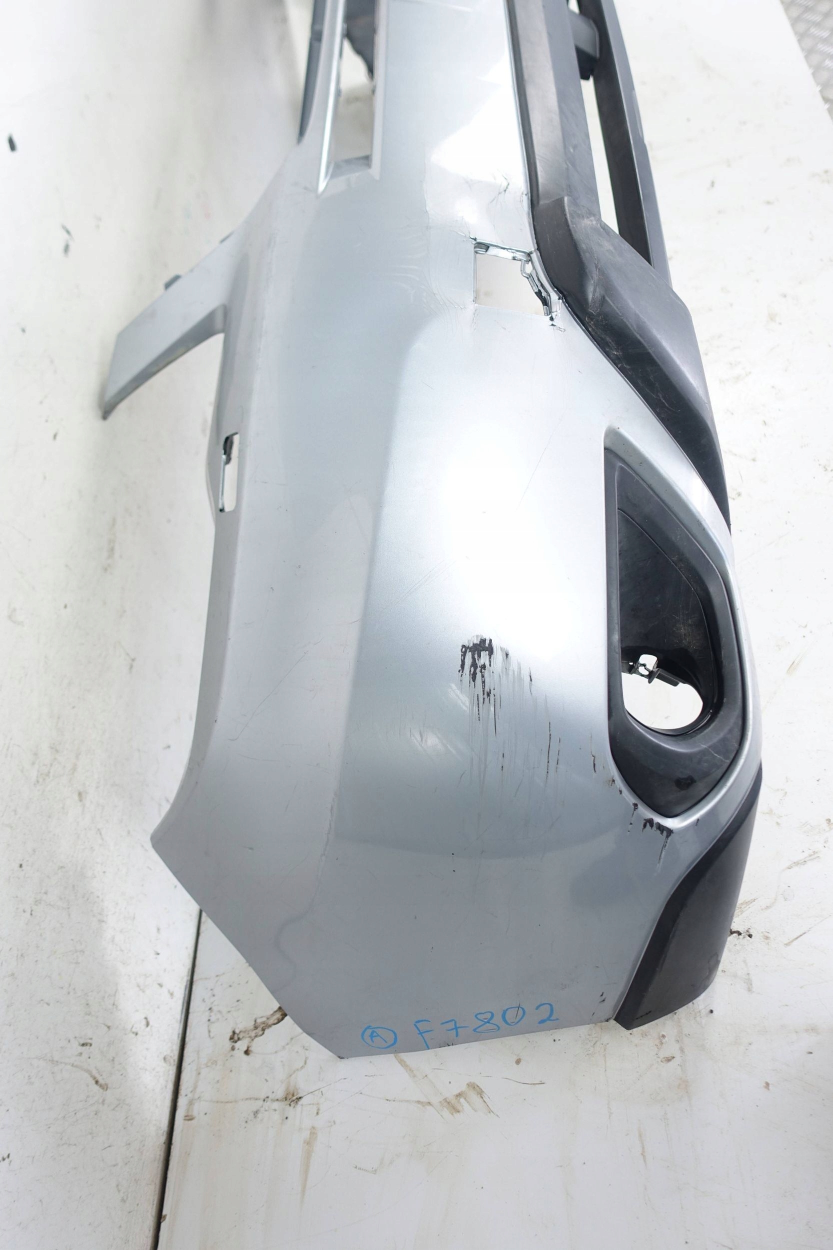 SUBARU FORESTER IV 4 2012- bumper front front 57704SG001