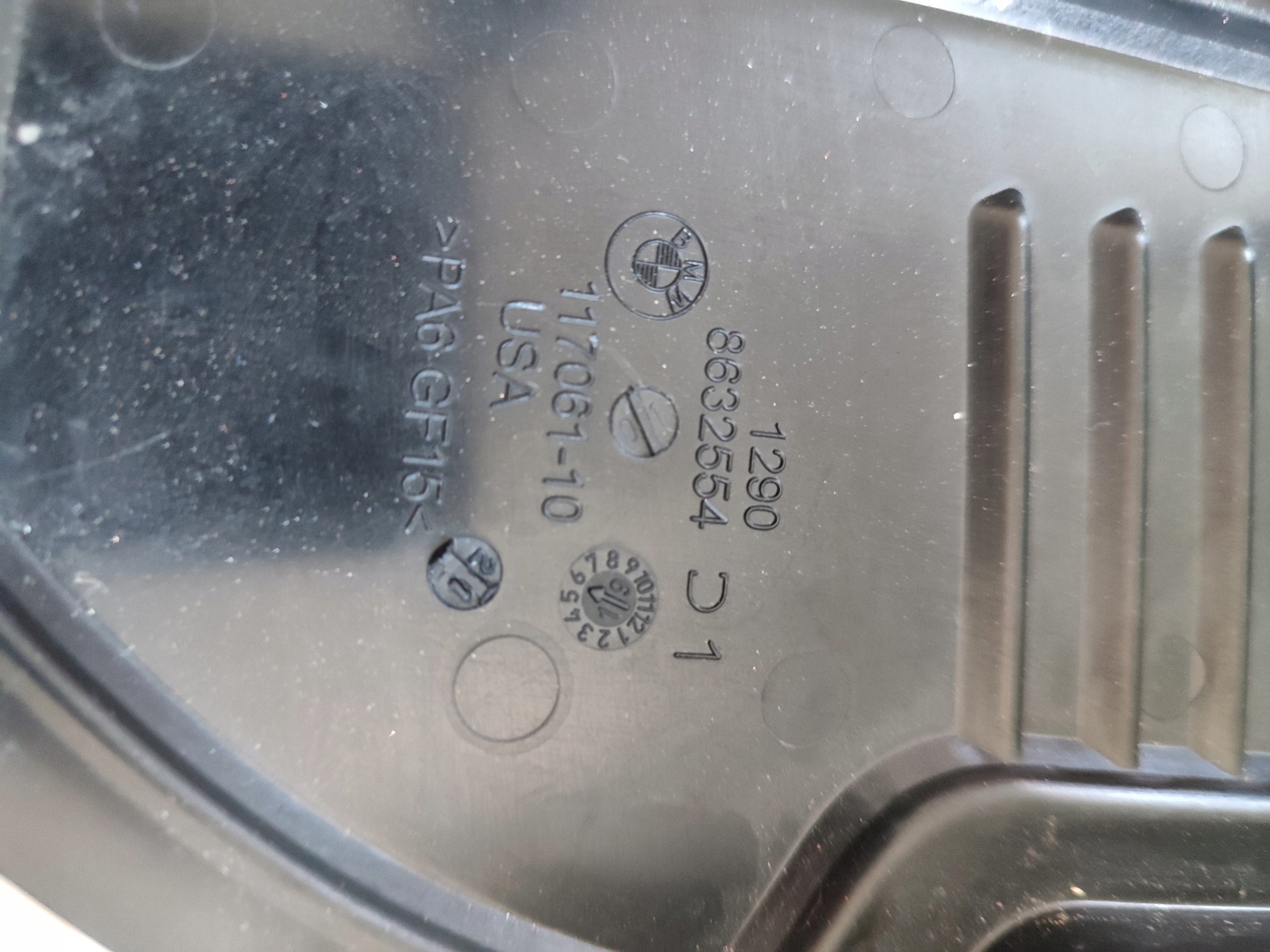 Pokrywa zaślepka skrzynki bezpieczników BMW X3 G01 Wersja Europejska