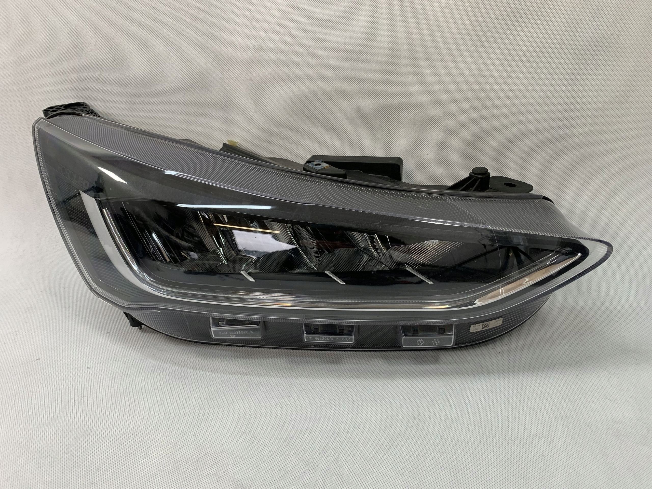 light front right Ford Focus 4 IV FL Fullled Lift NX7B-13E014-CD 01.26