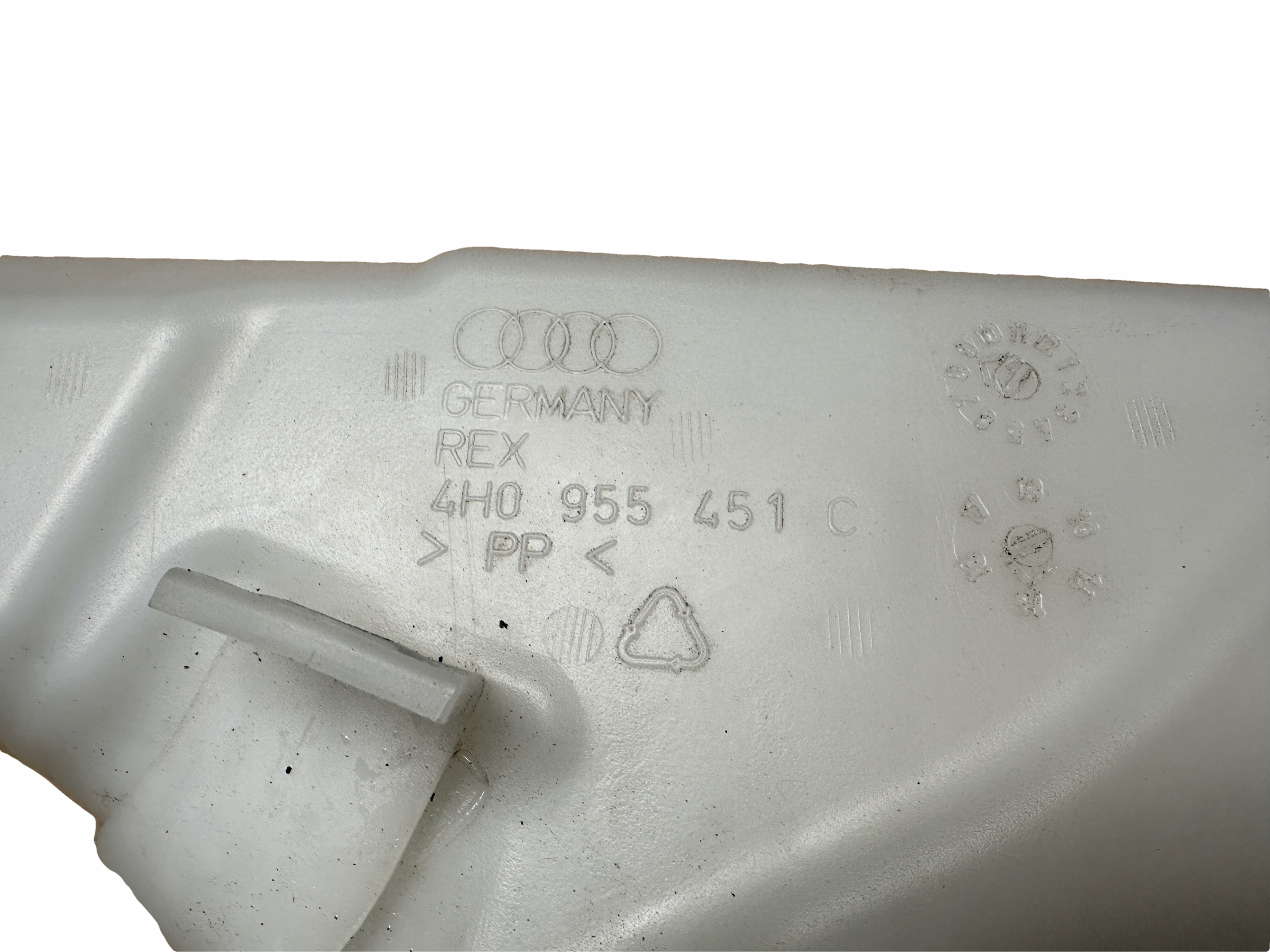 AUDI A8 4H D4 washer fluid tank 4H0955451C
